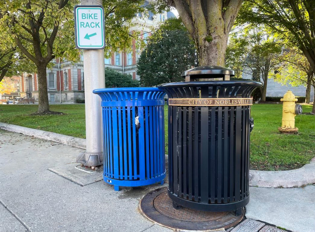 Midtown Litter Receptacle 32Gal Glossblack Recycle Receptacle Nantucketblue Plaque Municipal Streetscape Noblesvillein