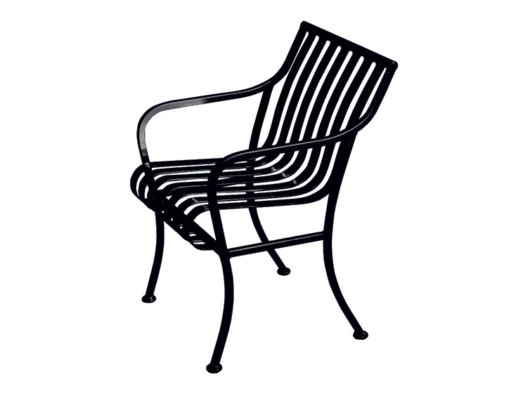 Courtyard Chair W Arms Main