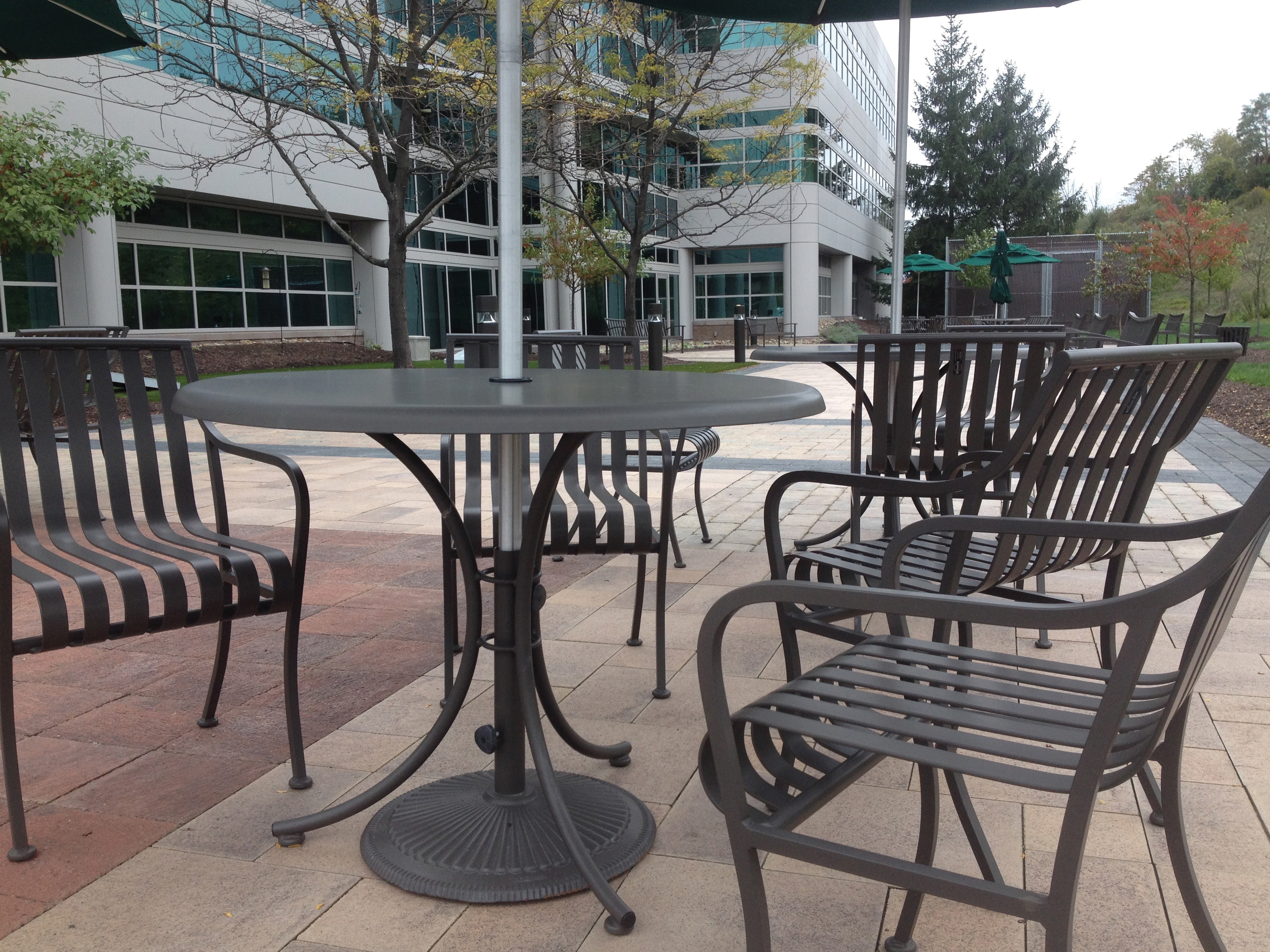 Courtyard Table Set Charcoal Umbrella Corporate