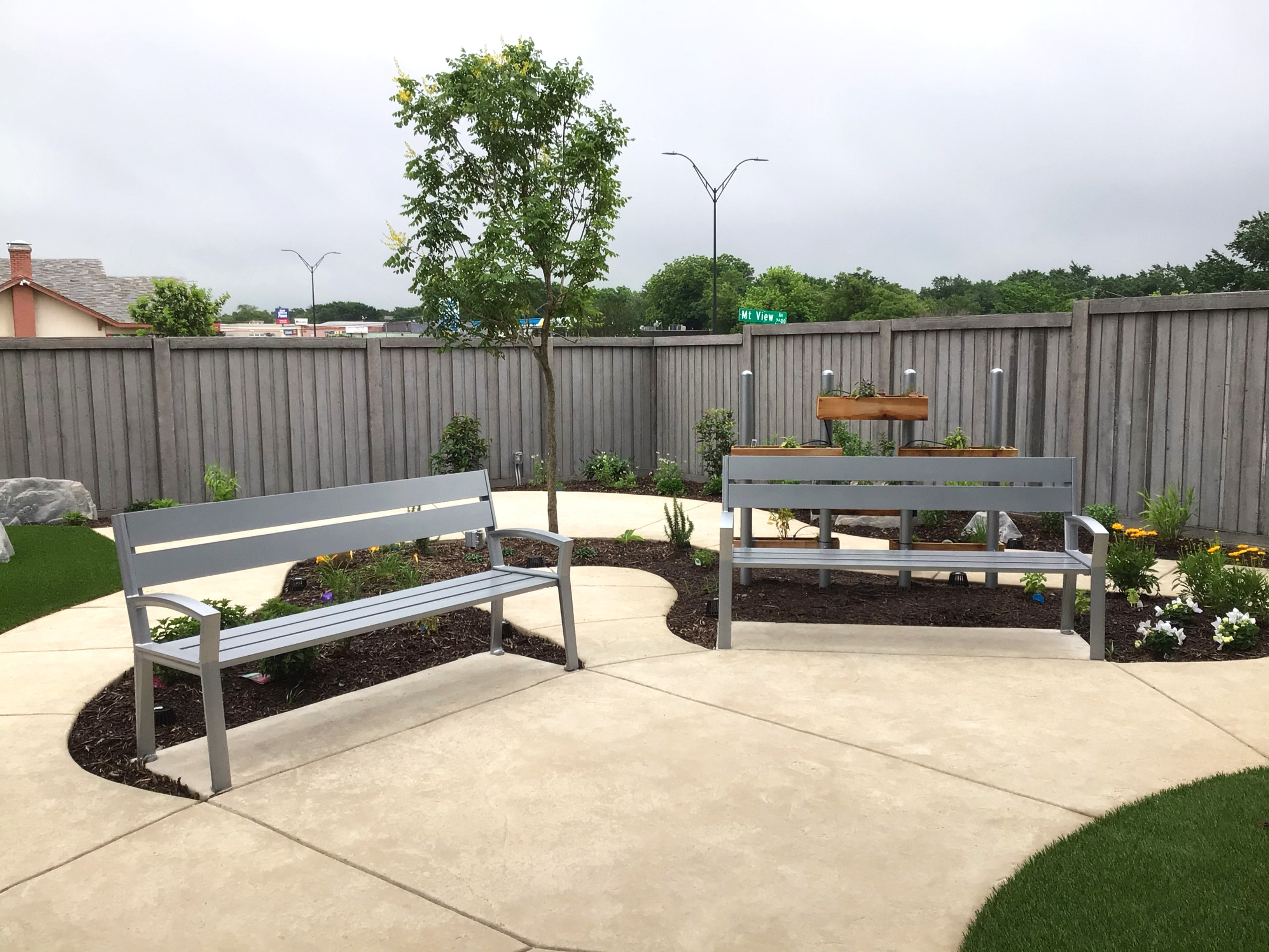 Everett Bench With Back 6Ft Sparklesilver Municipal Library Fortworthtx