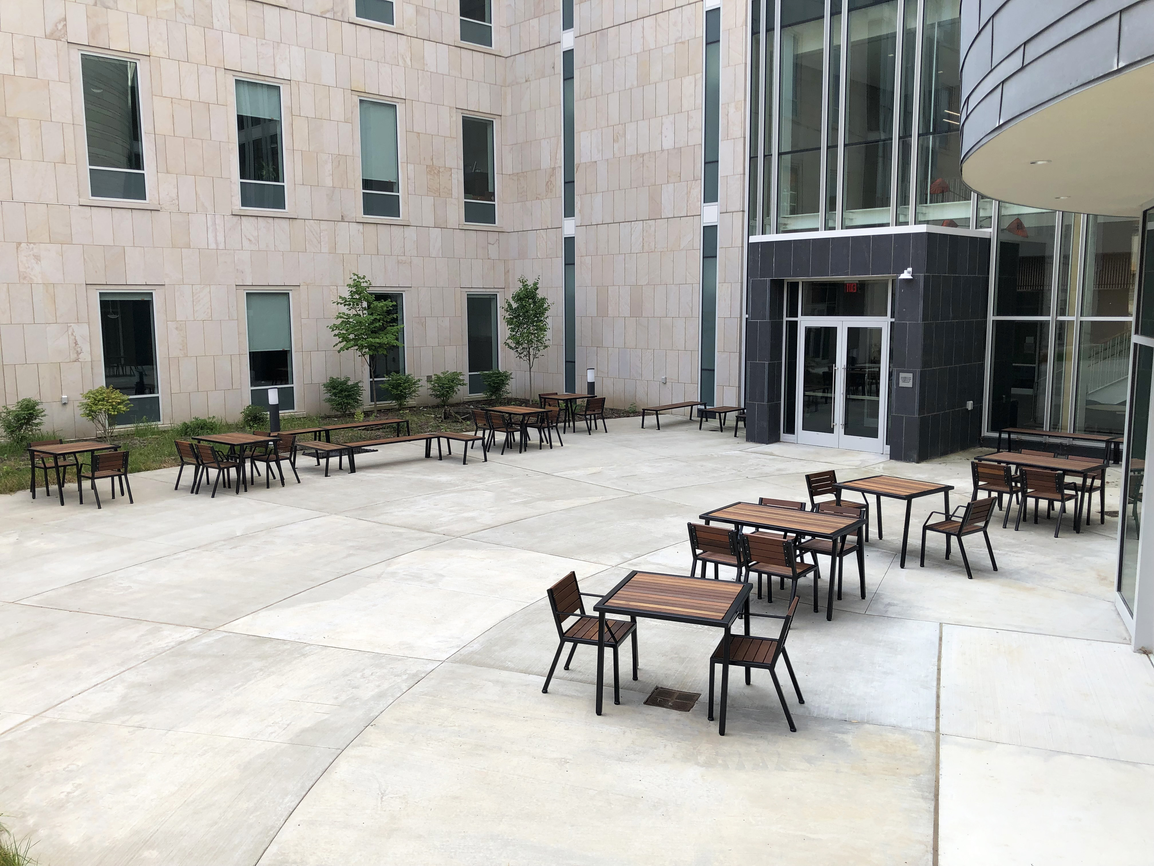 Feature Enzo Table Matteblack Ipe Education University Indianapa