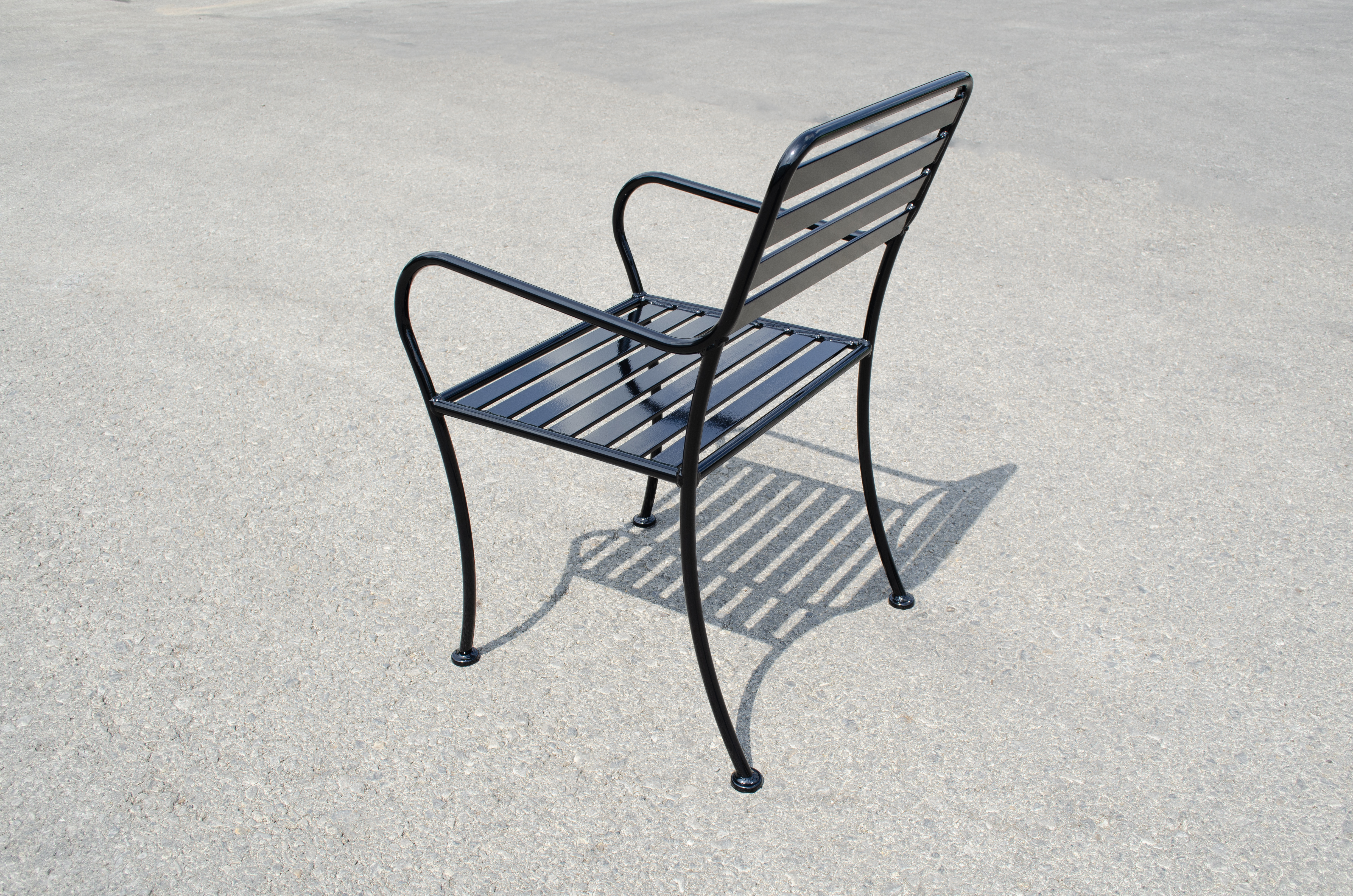 Sienna Chair With Arms Glossblack Parkinglot Backview