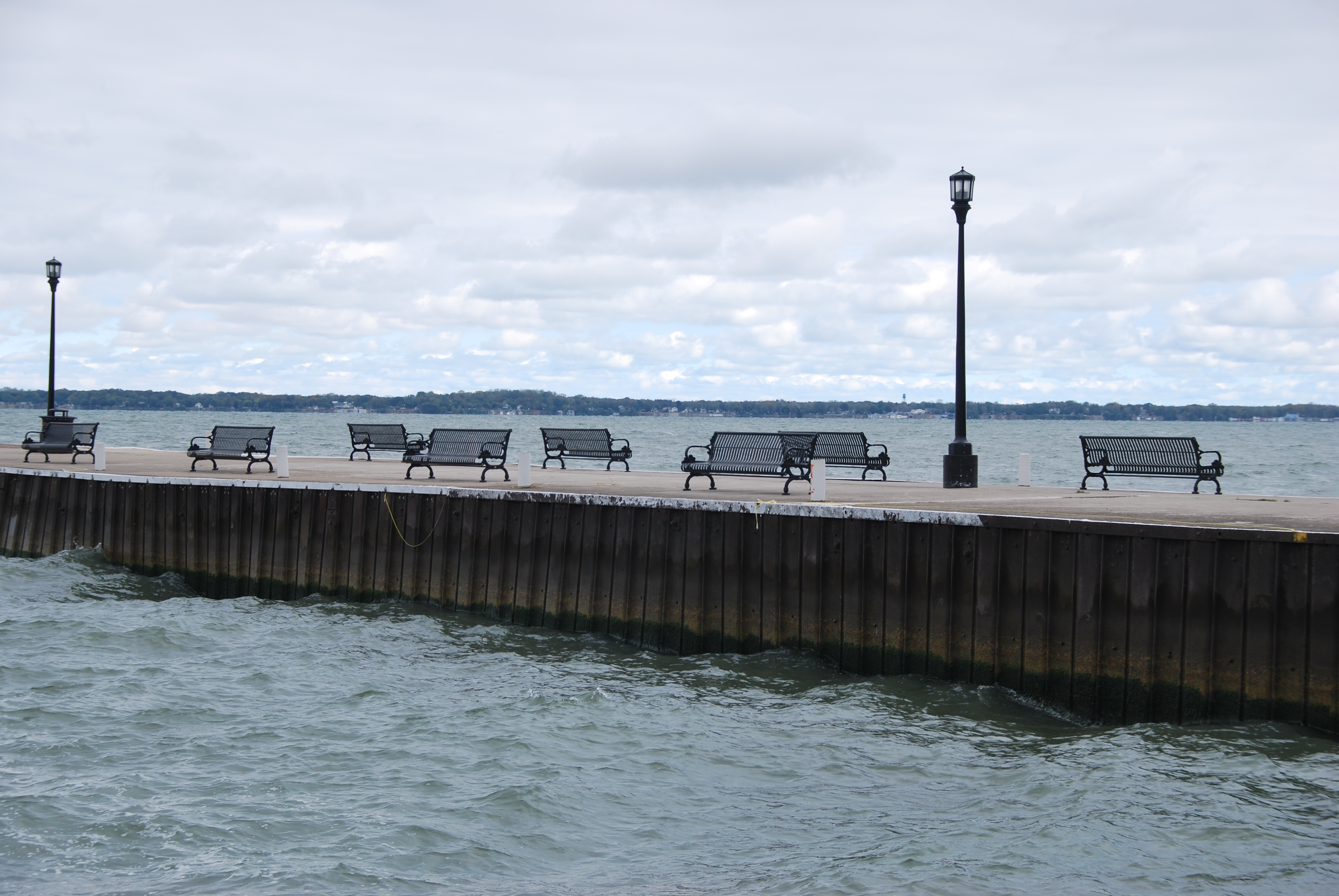 L26 Glossblack Lakesideoh Dock