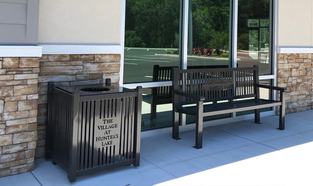 Image 5 Reading Litter Bench