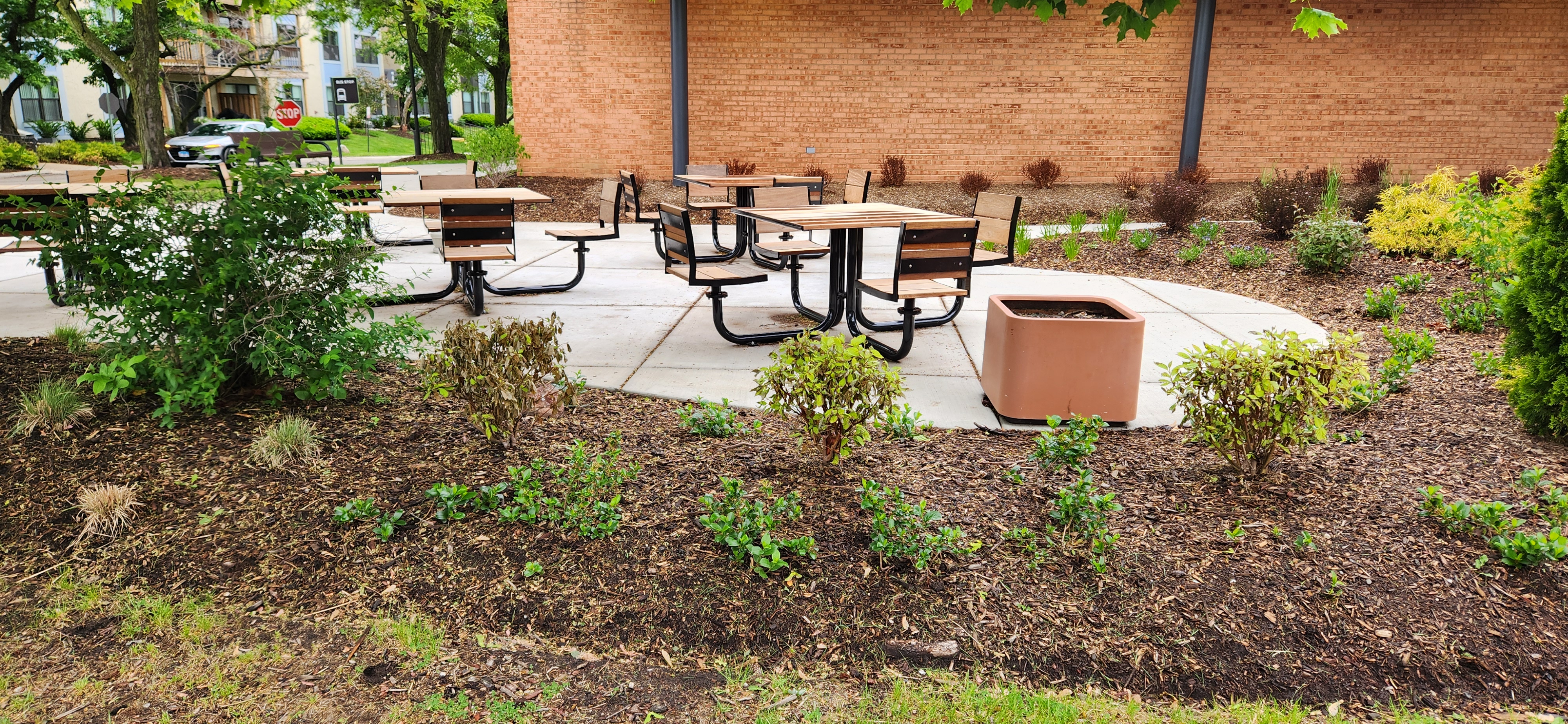 Creekview Table Set Glossblack Ipe Residential Apartments Bolingbrookil