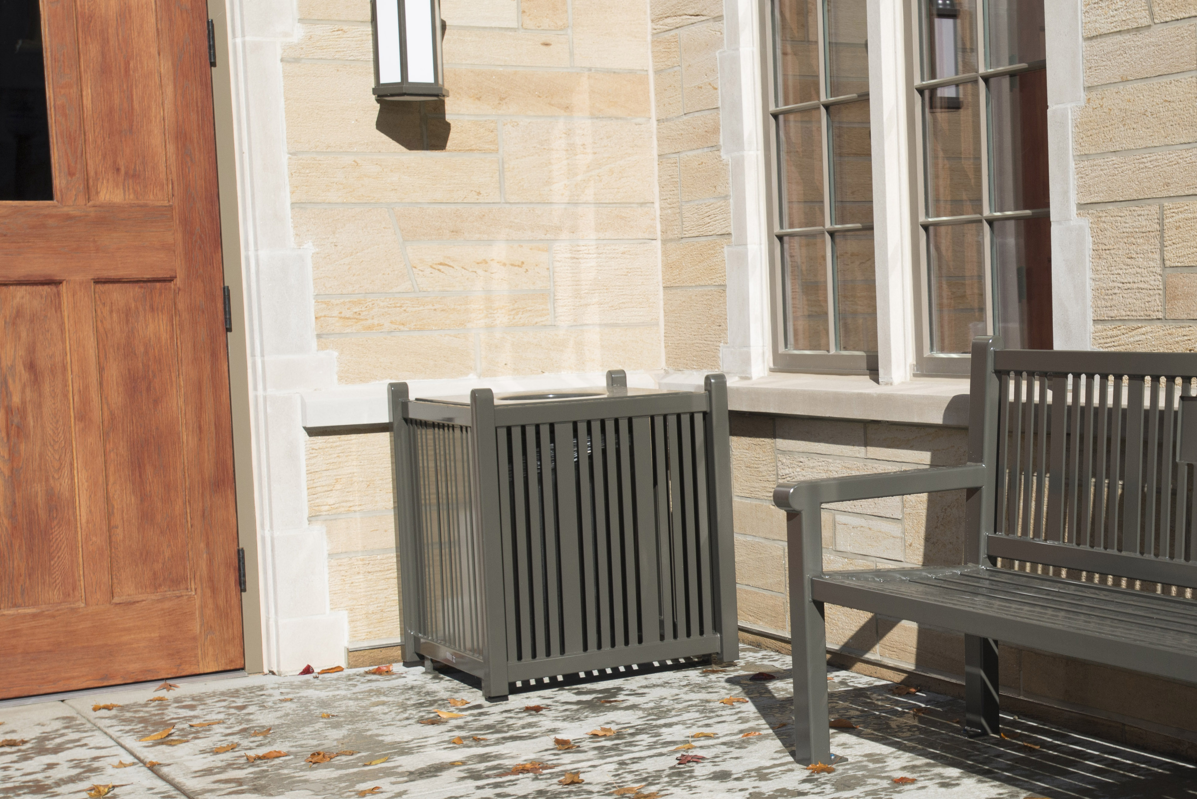 Feature Reading Square Litter Receptacle 32Gal Bronze Education Collegecampus