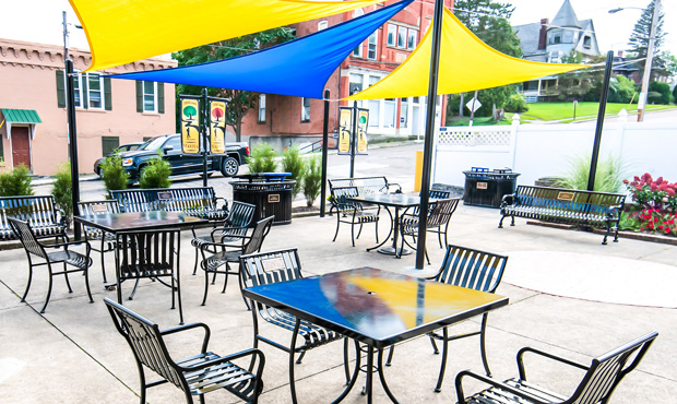 Image 4 Courtyard Tables Lamplighter Benches