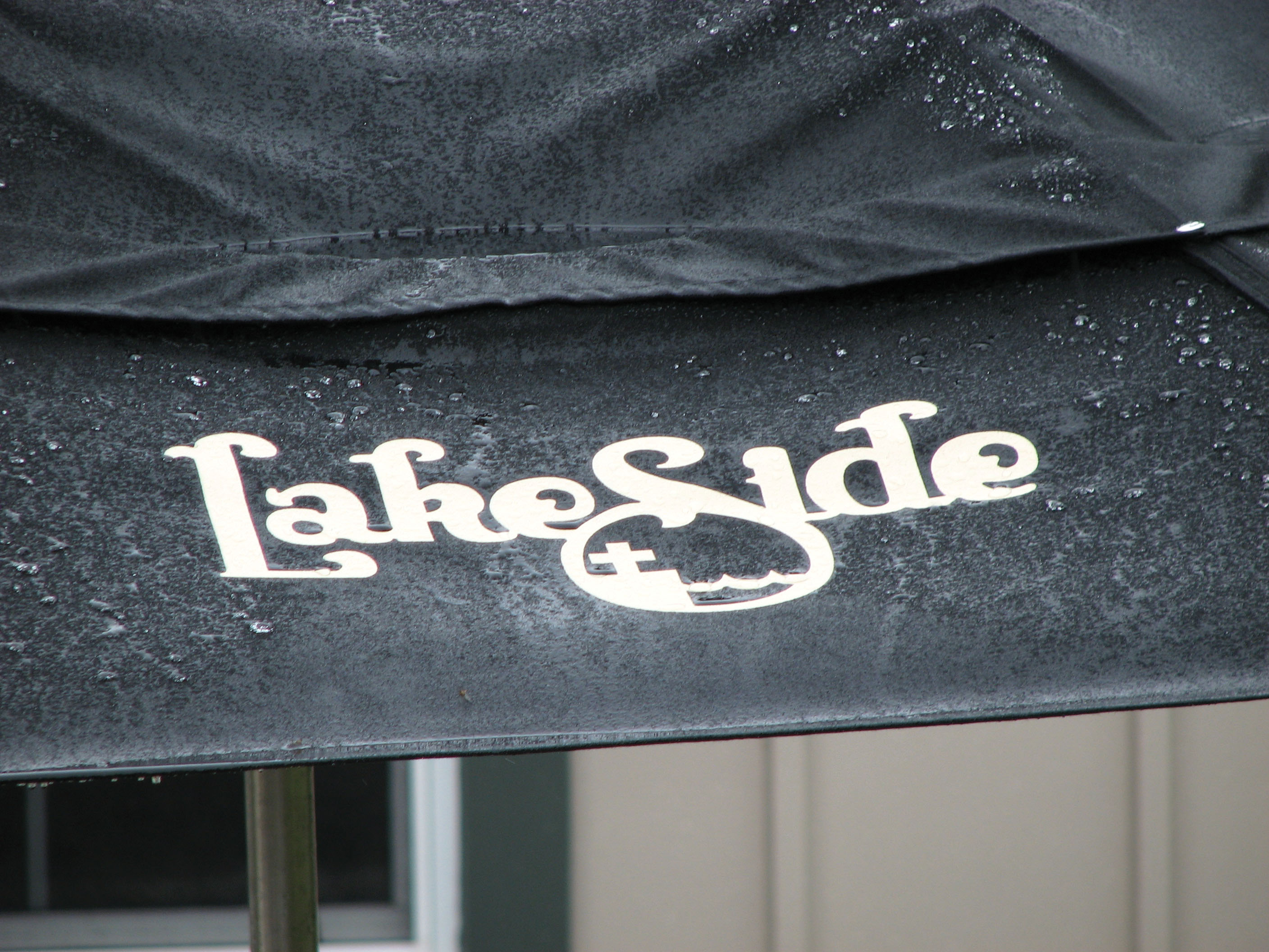 Umbrella Custom Screenprint Onsite