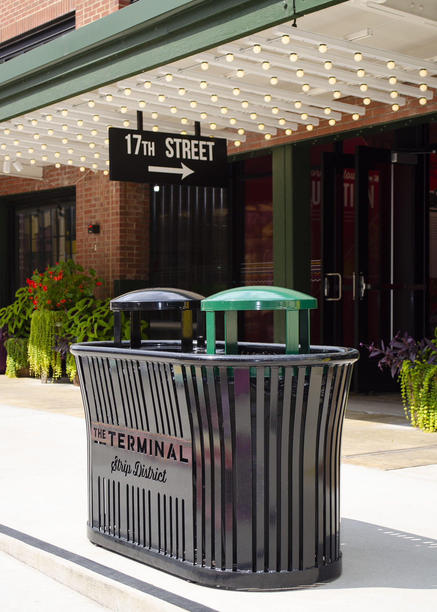 Harmony Dual Trash Recycle Litter Receptacle 32Gal Elevatedlid Glossblack Lasercut Streetscape Retail Pittsburghpa