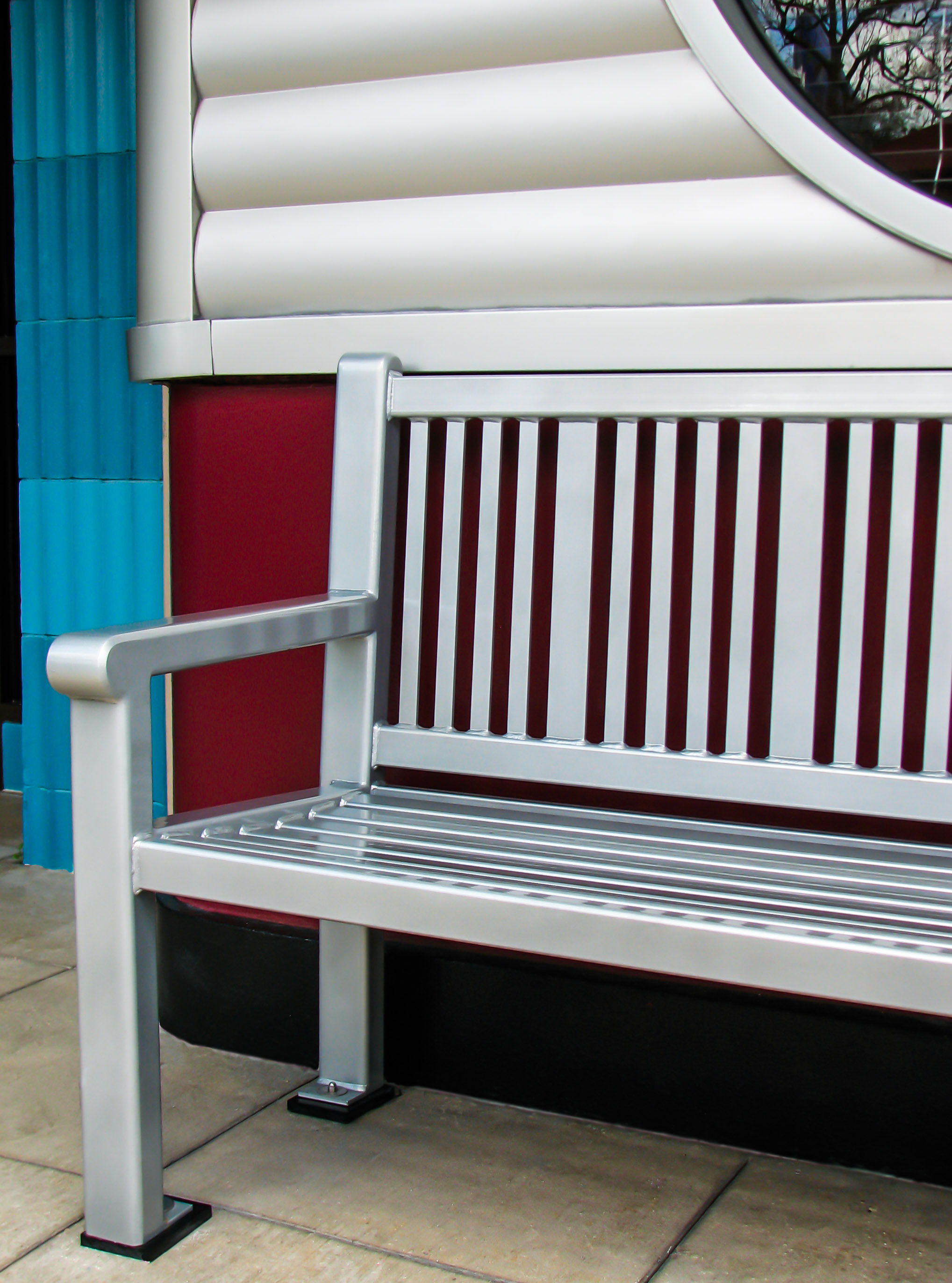 Reading Bench With Back Sparklesilver Entertainment Amusementpark Orlandofl