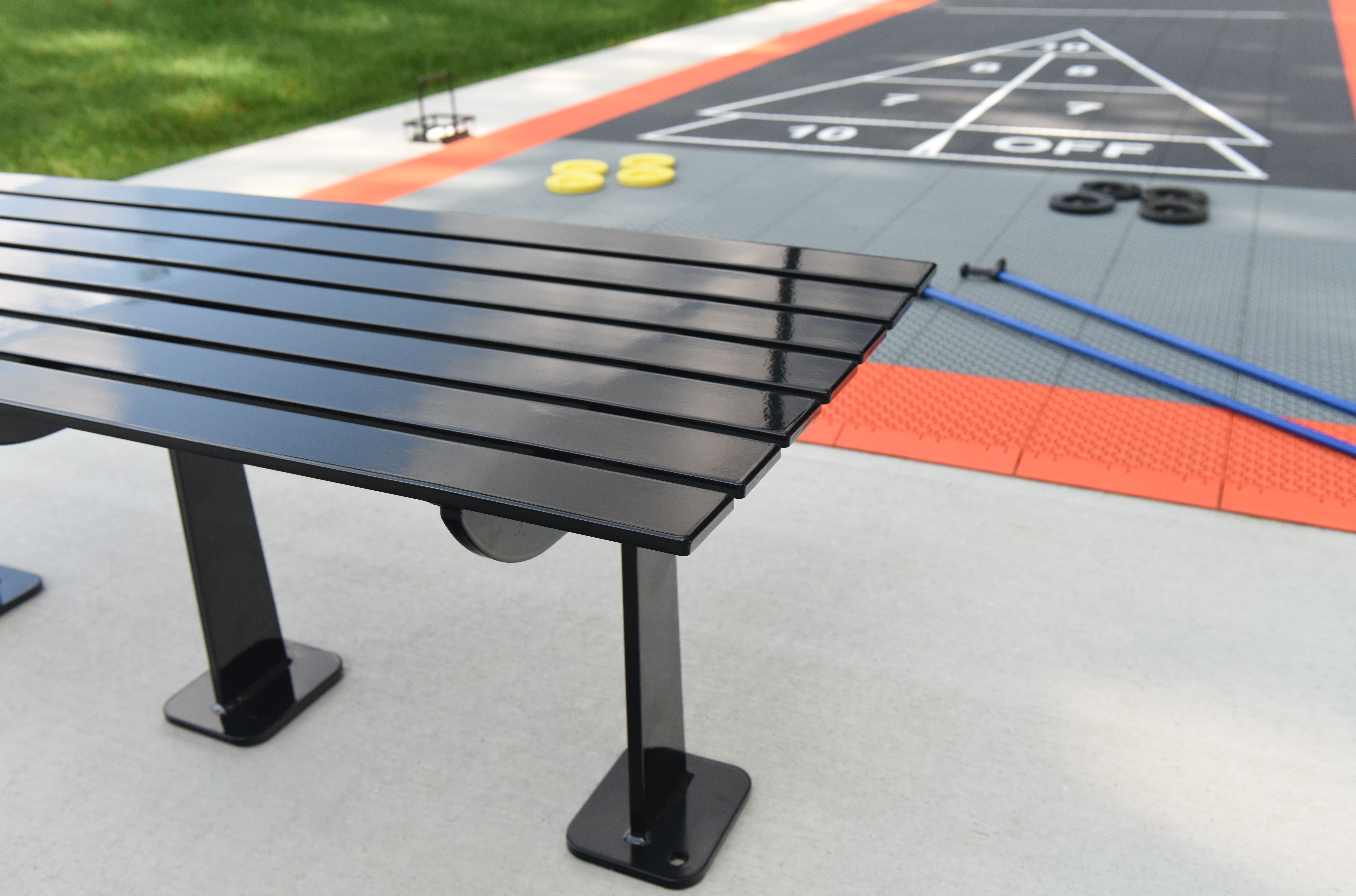 Feature Carson Bench Without Back 6Ft=Glossblack Recreation Park