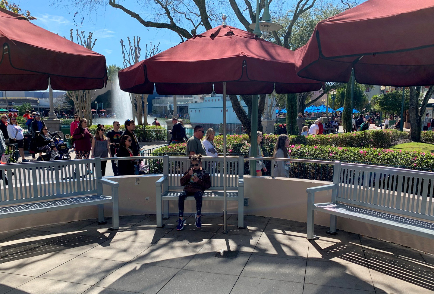 Reading Bench With Back Disney