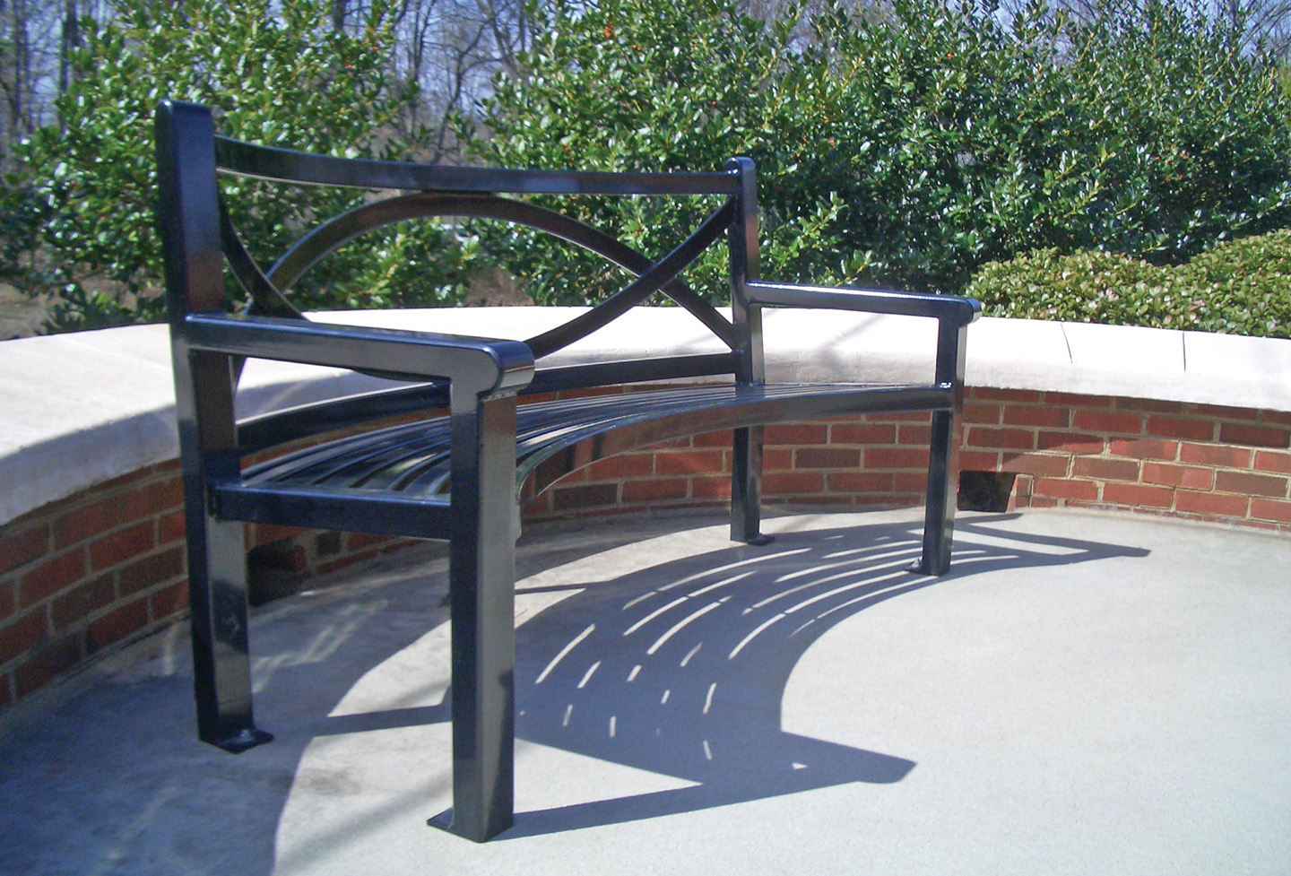 Blog12 Curved Yuma Bench With Back 6Ft Glossblack