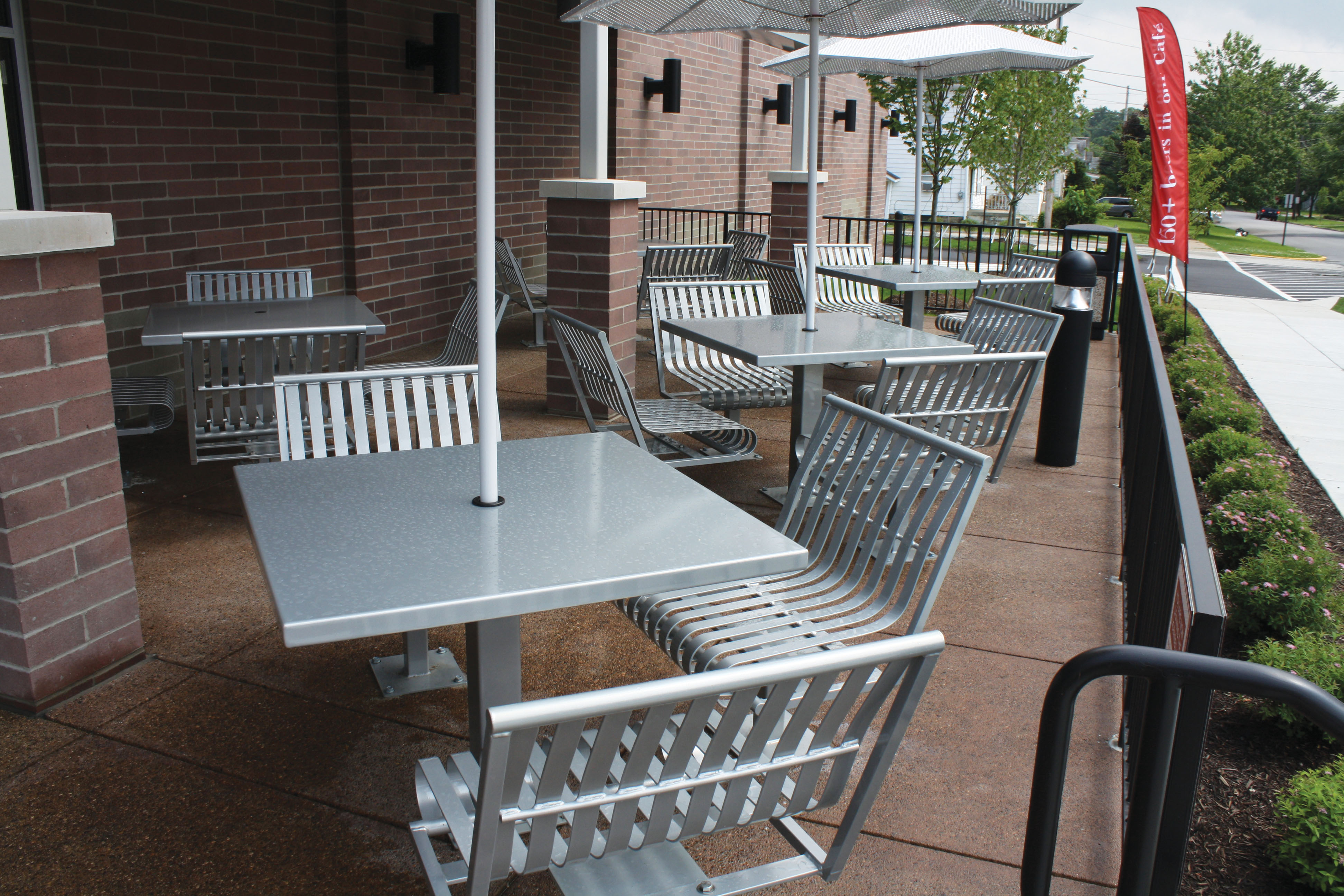 Sy6 2Sq Sparklesilver Hospitality 1 Copy