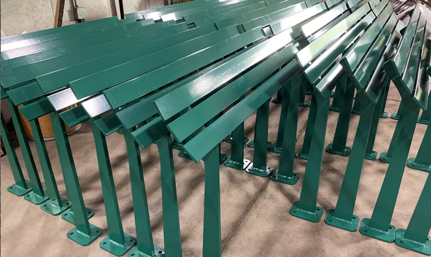 Image 11 Carson Leaning Rail