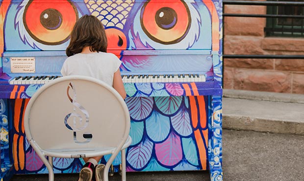 Blog Olivia Chair Piano Art