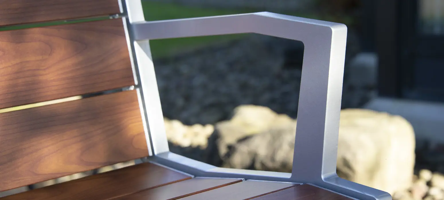 Creekview Bench Wood Grain Aluminum Closeup