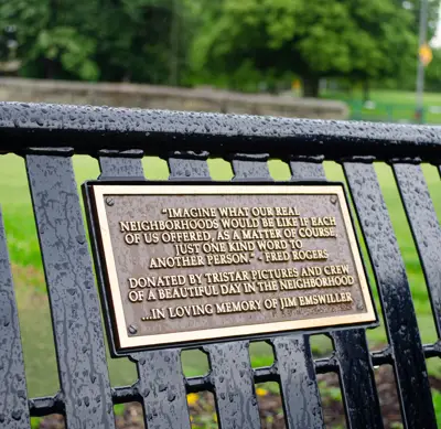 Castbronzeplaque Fredrogersquote Latrobebench Schenleyparkgolfcourse