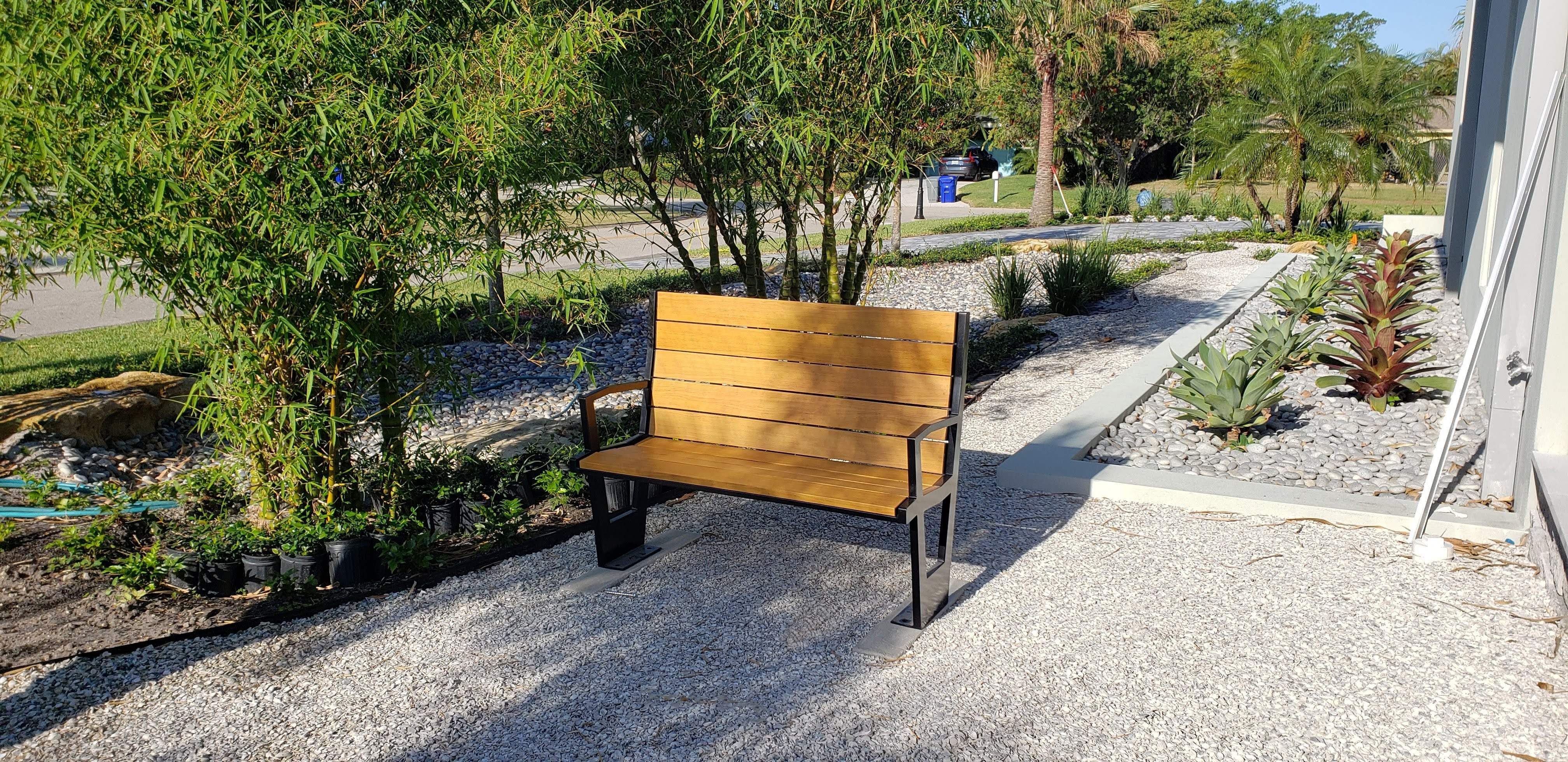 Creekview Bench With Back 4Ft Glossblack Woodgrainaluminum Orientalbeech Residential Naplesfl