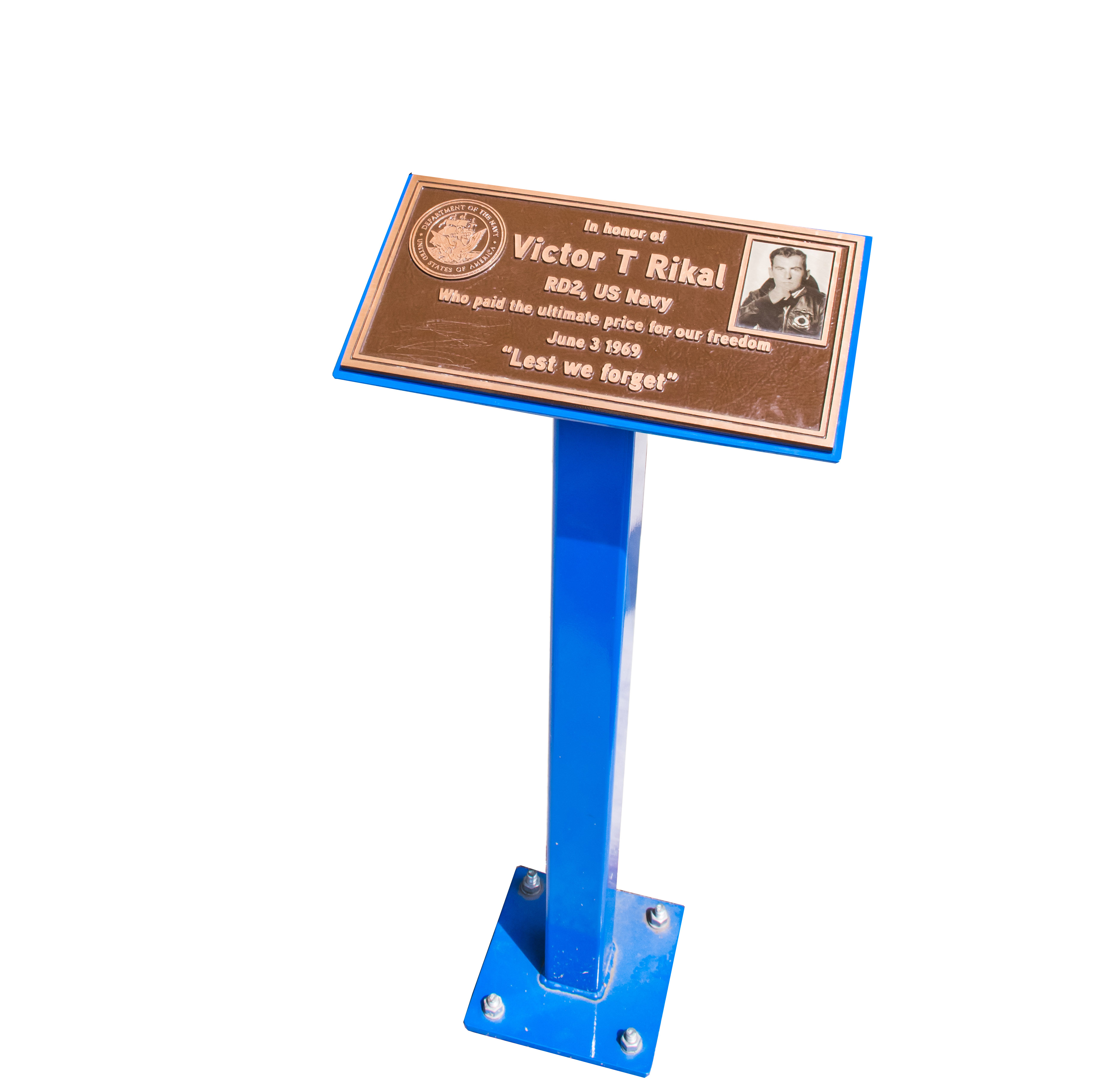 Plaque Stand Main