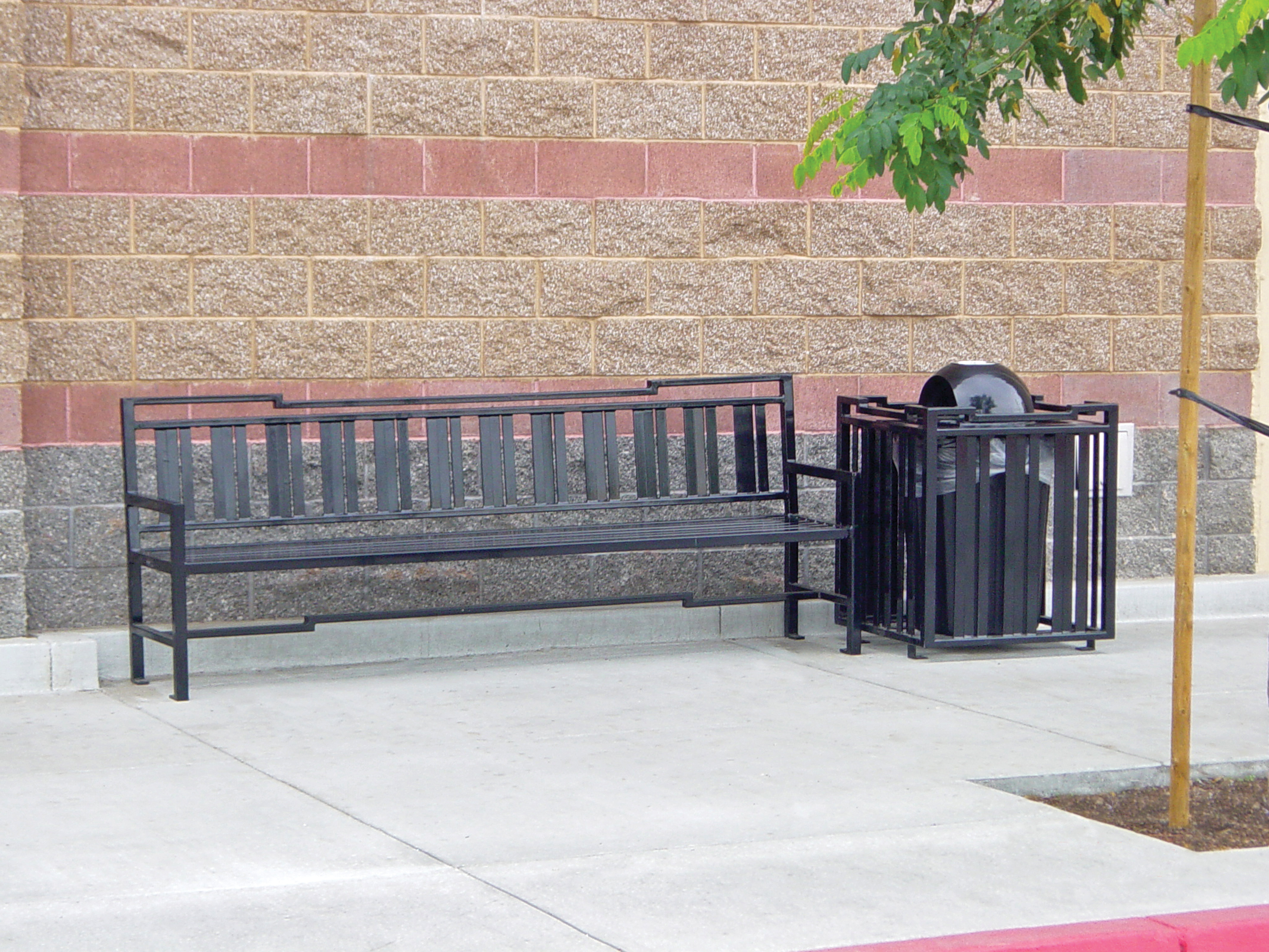 Athenos Bench With Back 6Ft Gloss Black Athenos Litter Receptacle 32Gal Dome Lid Glossblack Retail