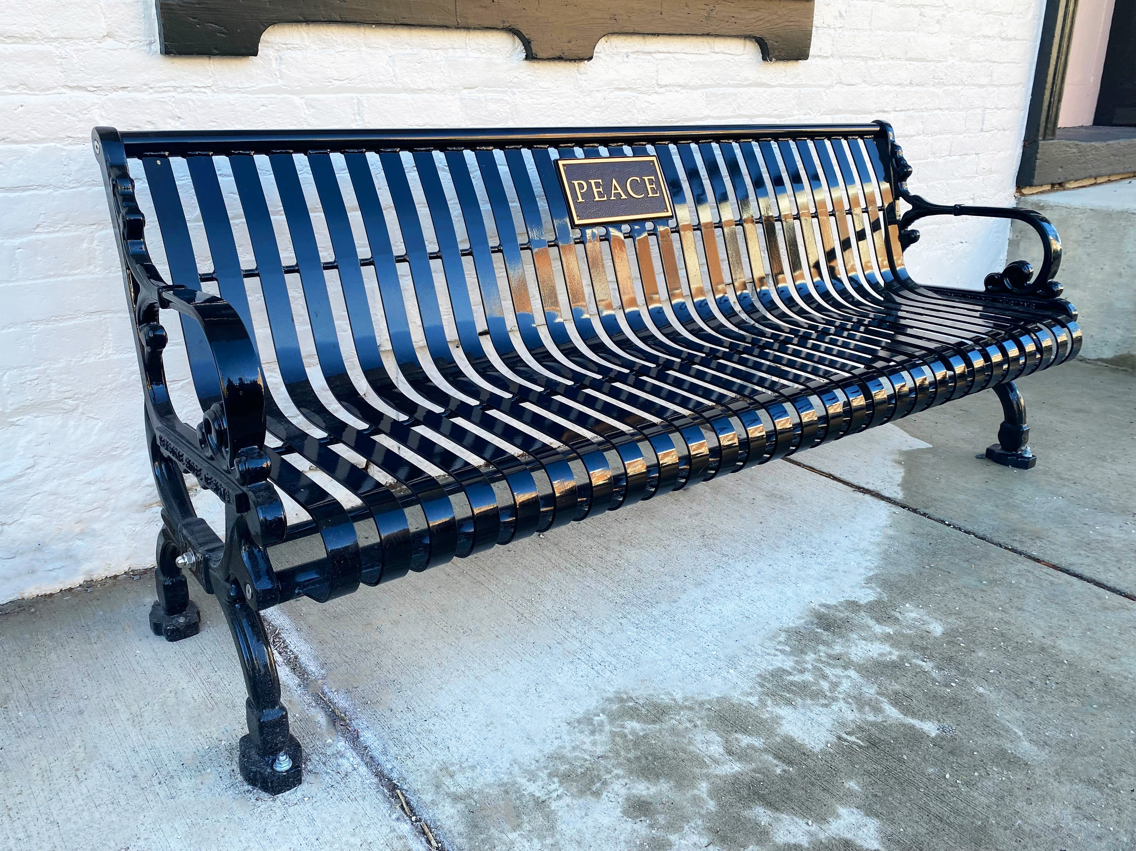 Lamplighter Bench With Back 6Ft Plaque Glossblack Municipal Streetscape Bedfordpa