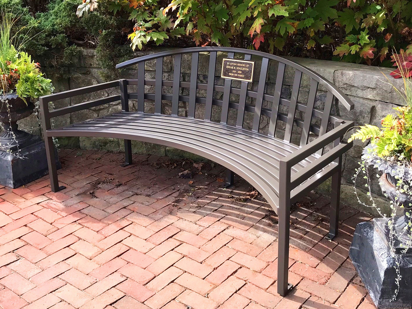 Mcconnell Curved Bench With Back 6Ft Plaque Bronze Botanicalgarden
