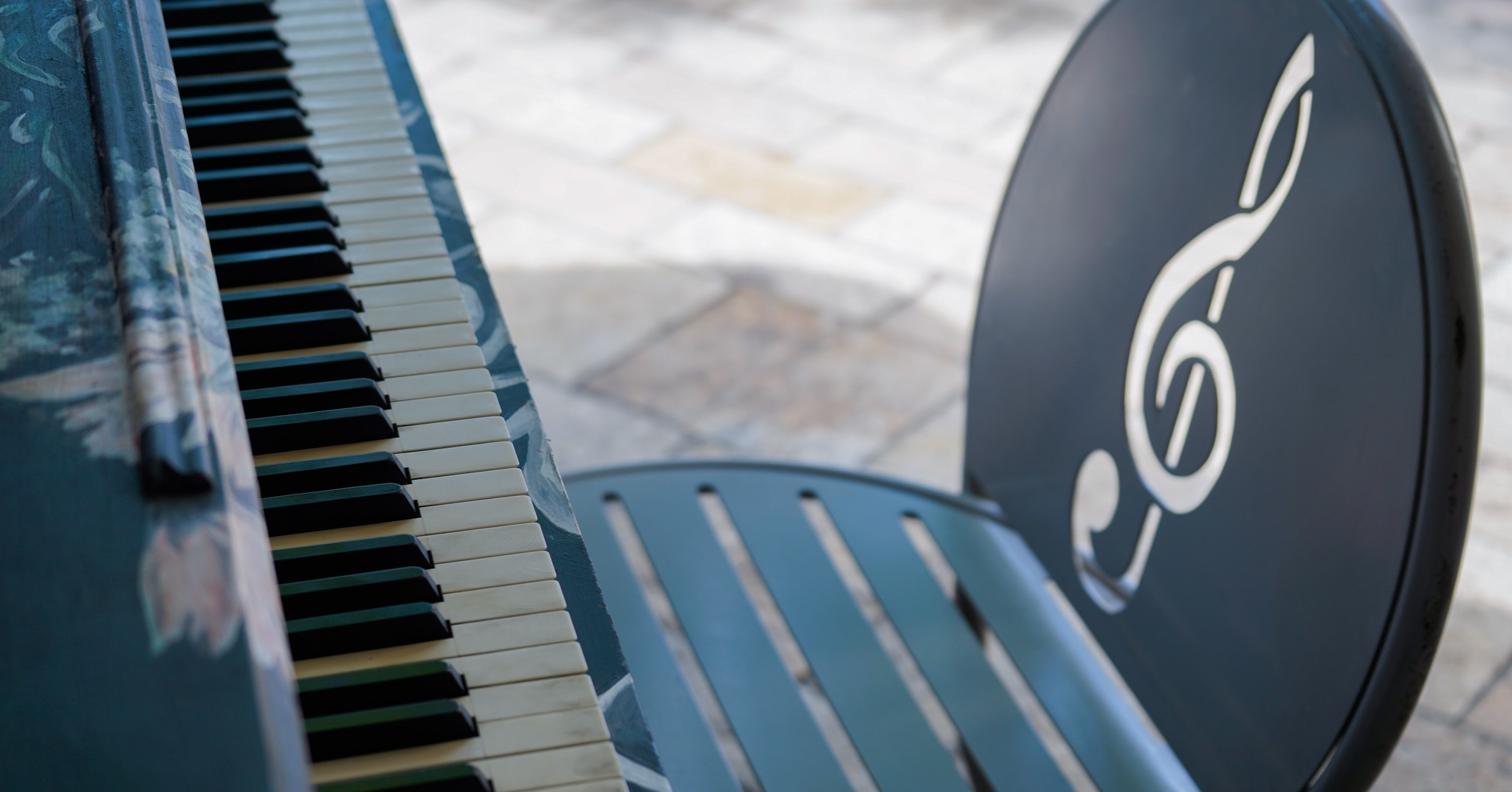 Project Highlight Pianos About Town