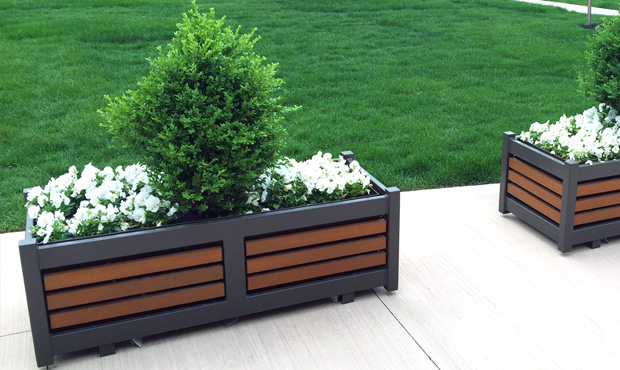 Image 6 Plaza Planter Wood