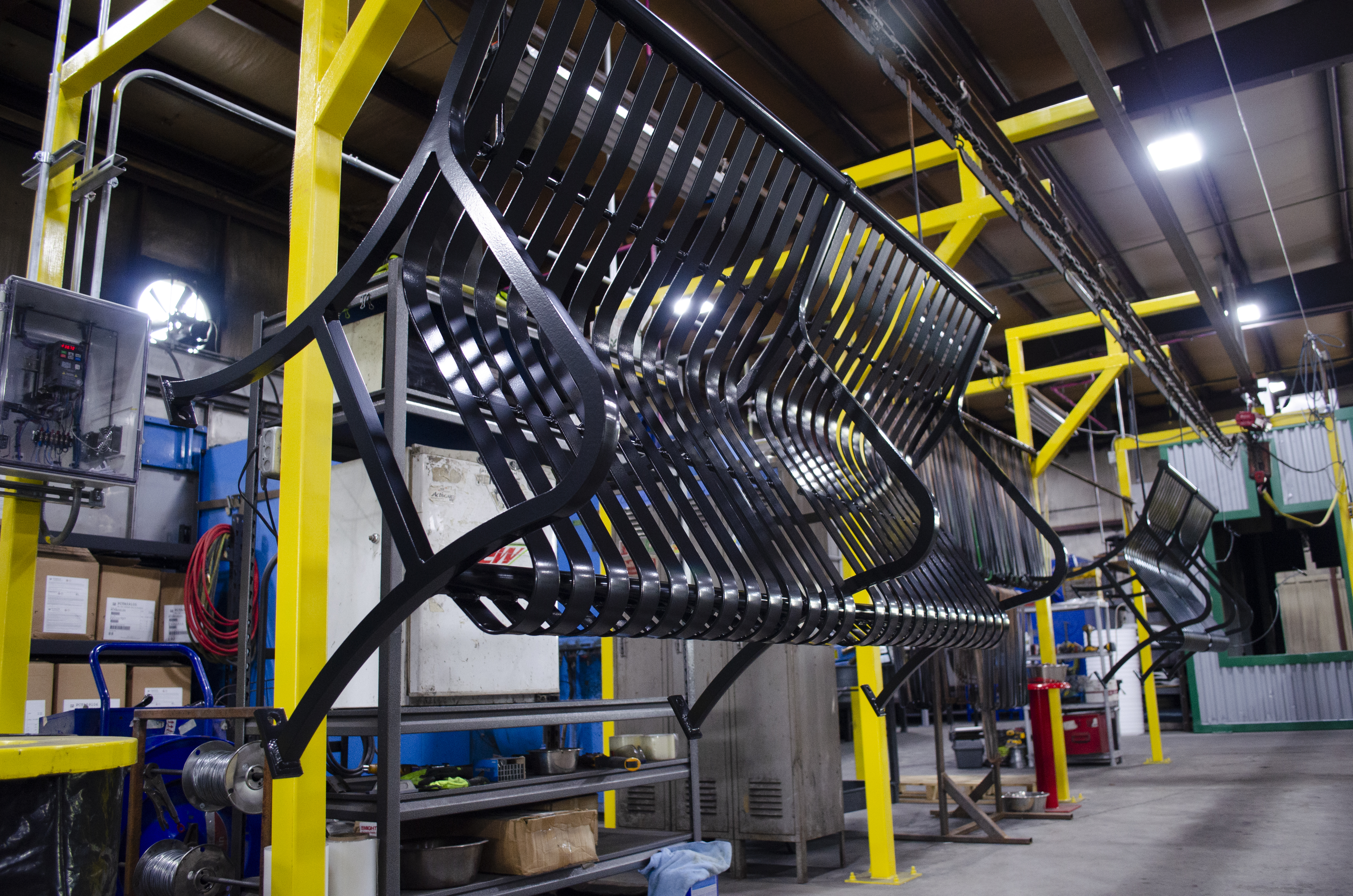 P26C Glossblack Powdercoatingline