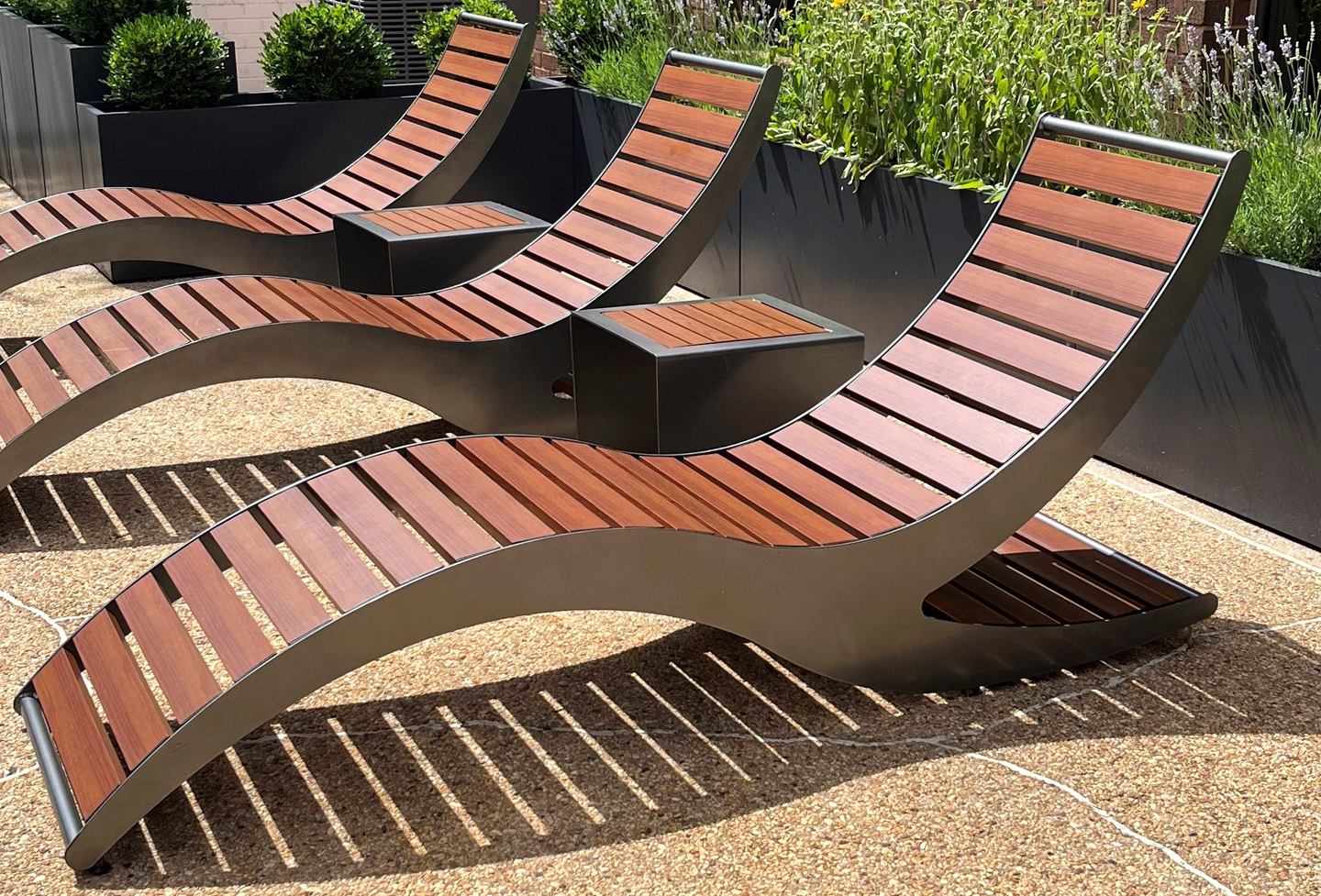 loma-lounge-chair-woodgrain-chromite-campus.jpg