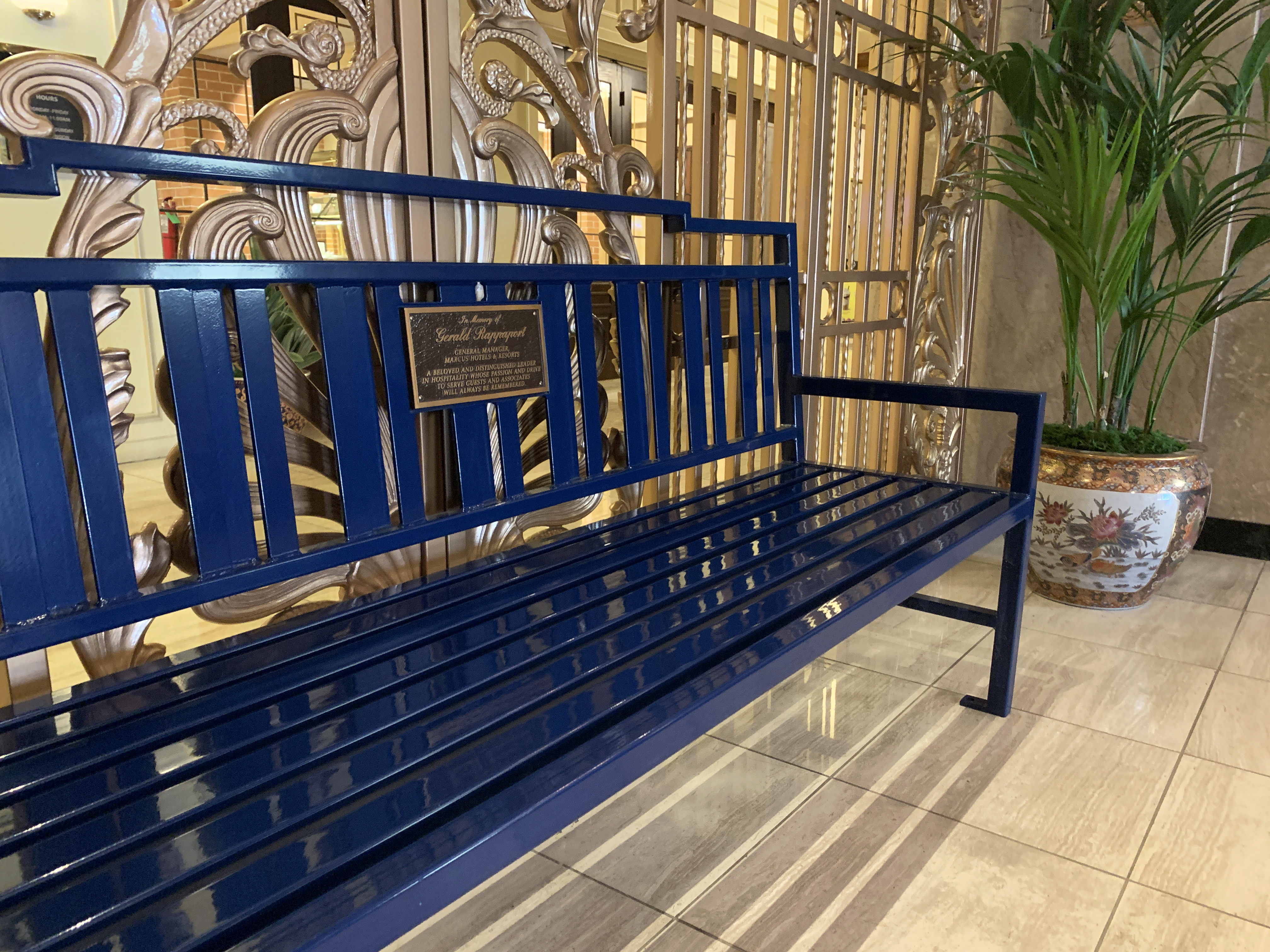 AH26 Sapphire Memorialplaque Indoors Hiltonhotel Milwaukeewi