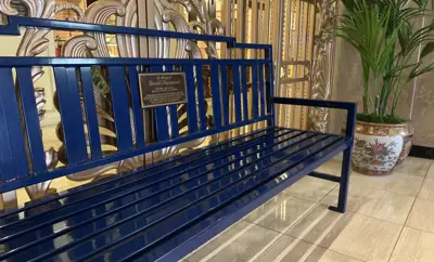 AH26 Sapphire Memorialplaque Indoors Hiltonhotel Milwaukeewi