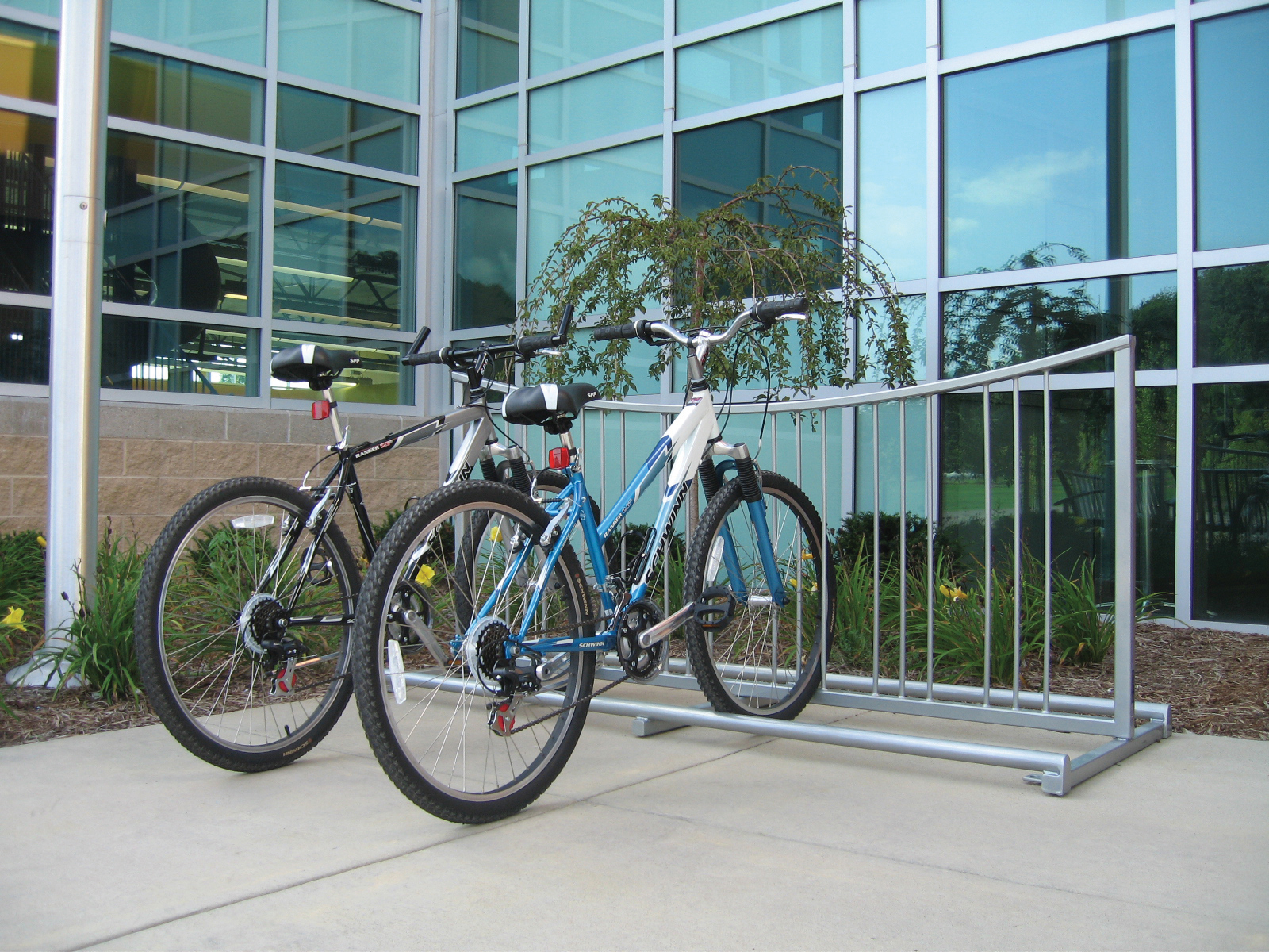 Exeter Bike Rack Sparklesilver Recreation Corporate