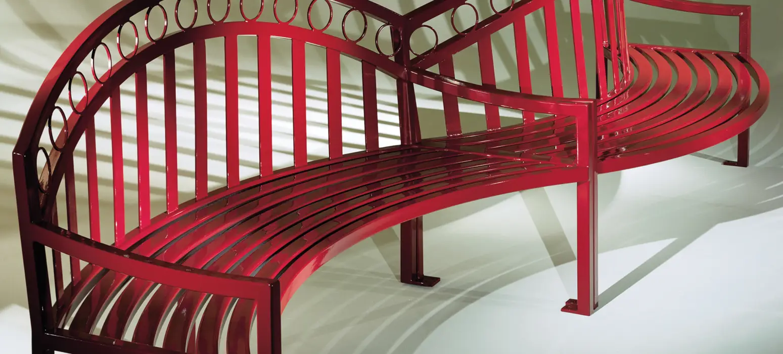 Atlanta Curved Bench Red (1)