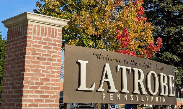 Image 3 Latrobe Sign