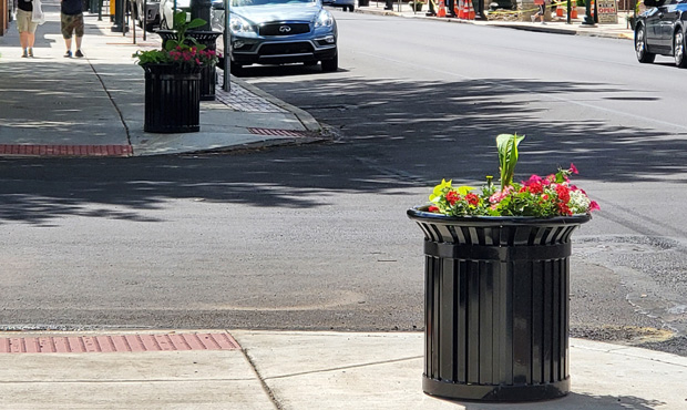 Image 10 Midtown Planter Streetscape
