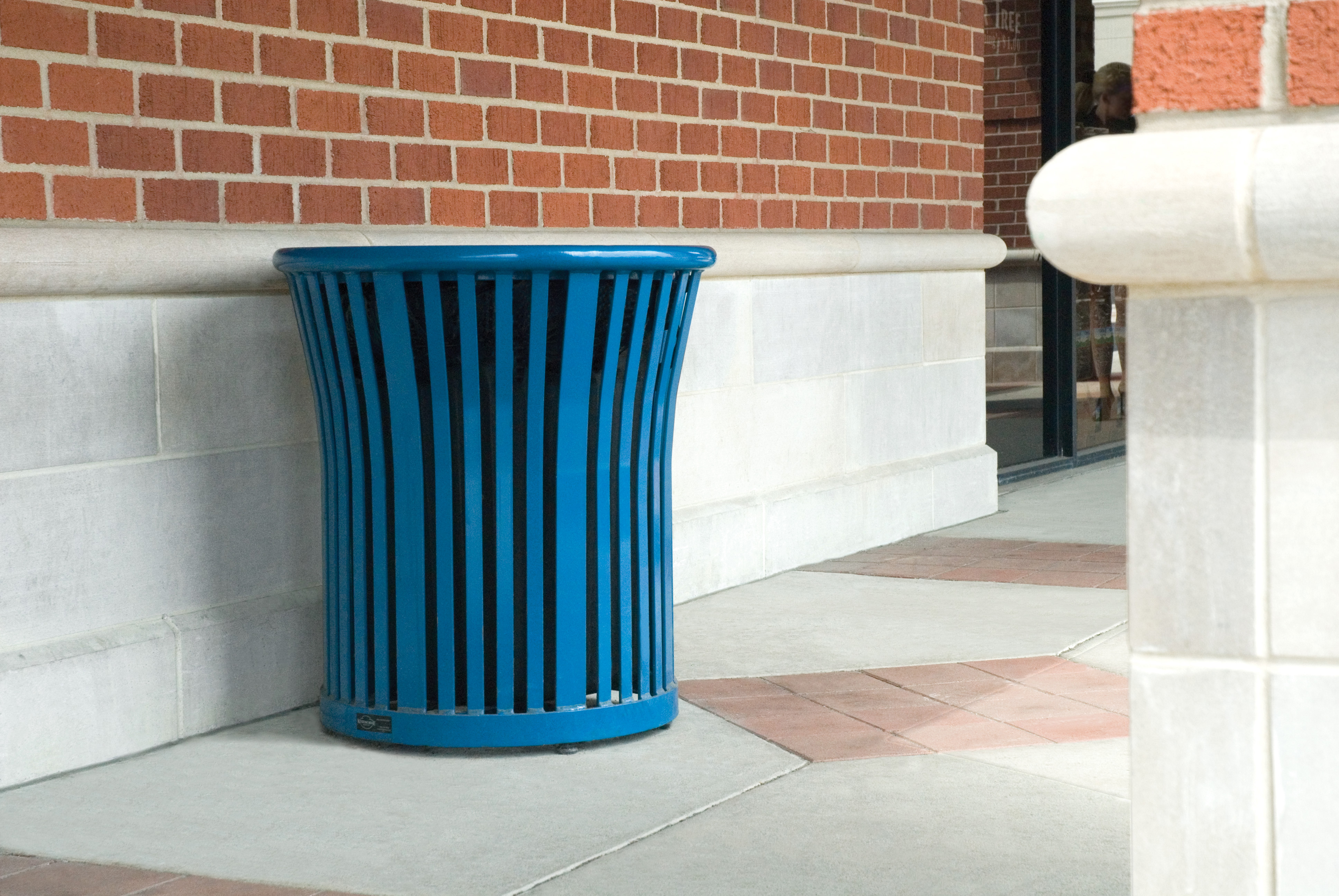 Harmony Litter Receptacle 32Gal Nantucketblue Retail Grocerystoe Cranberrytwppa