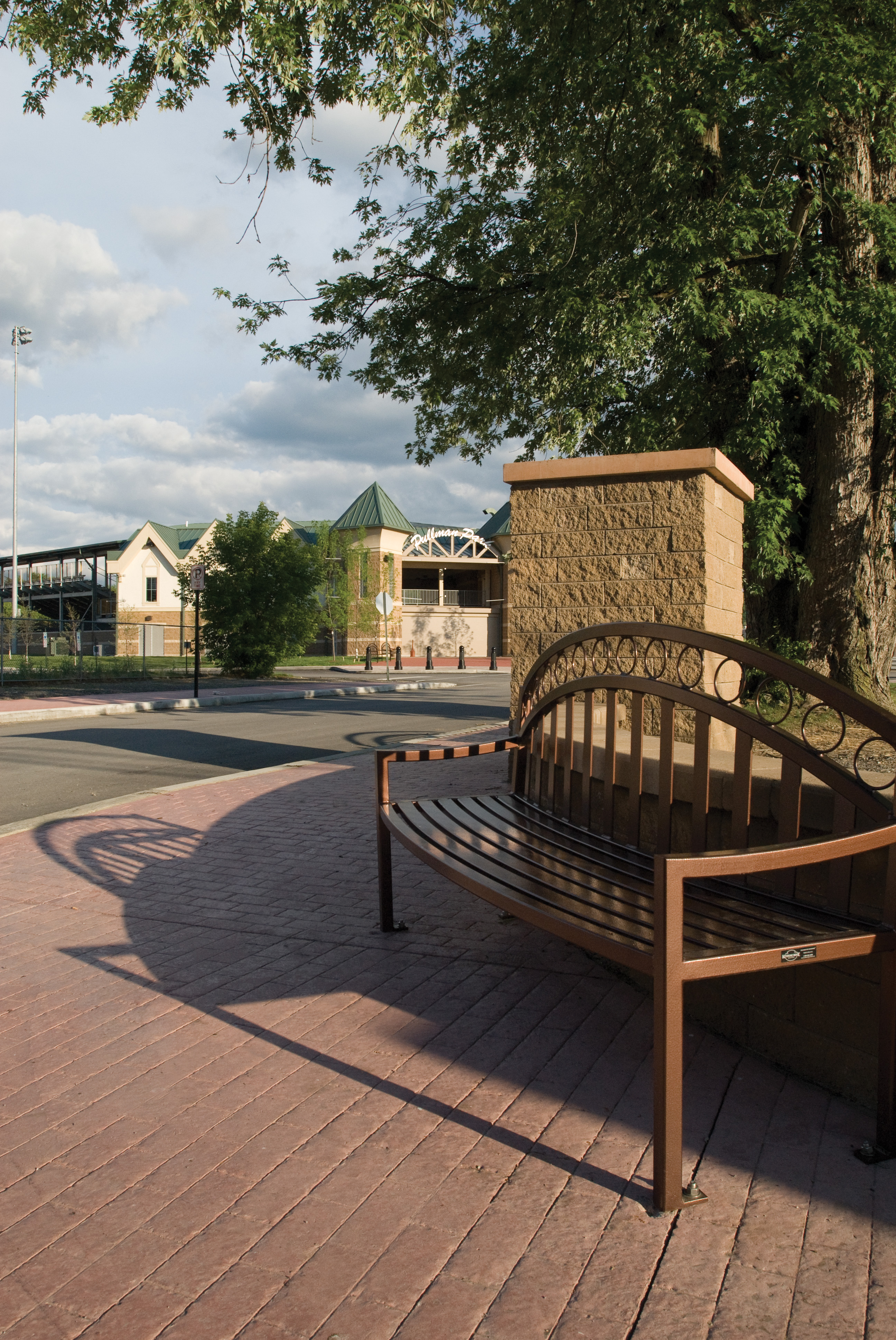 Atlanta Reverse Curve Bench 6Ft Recreation Ballpark