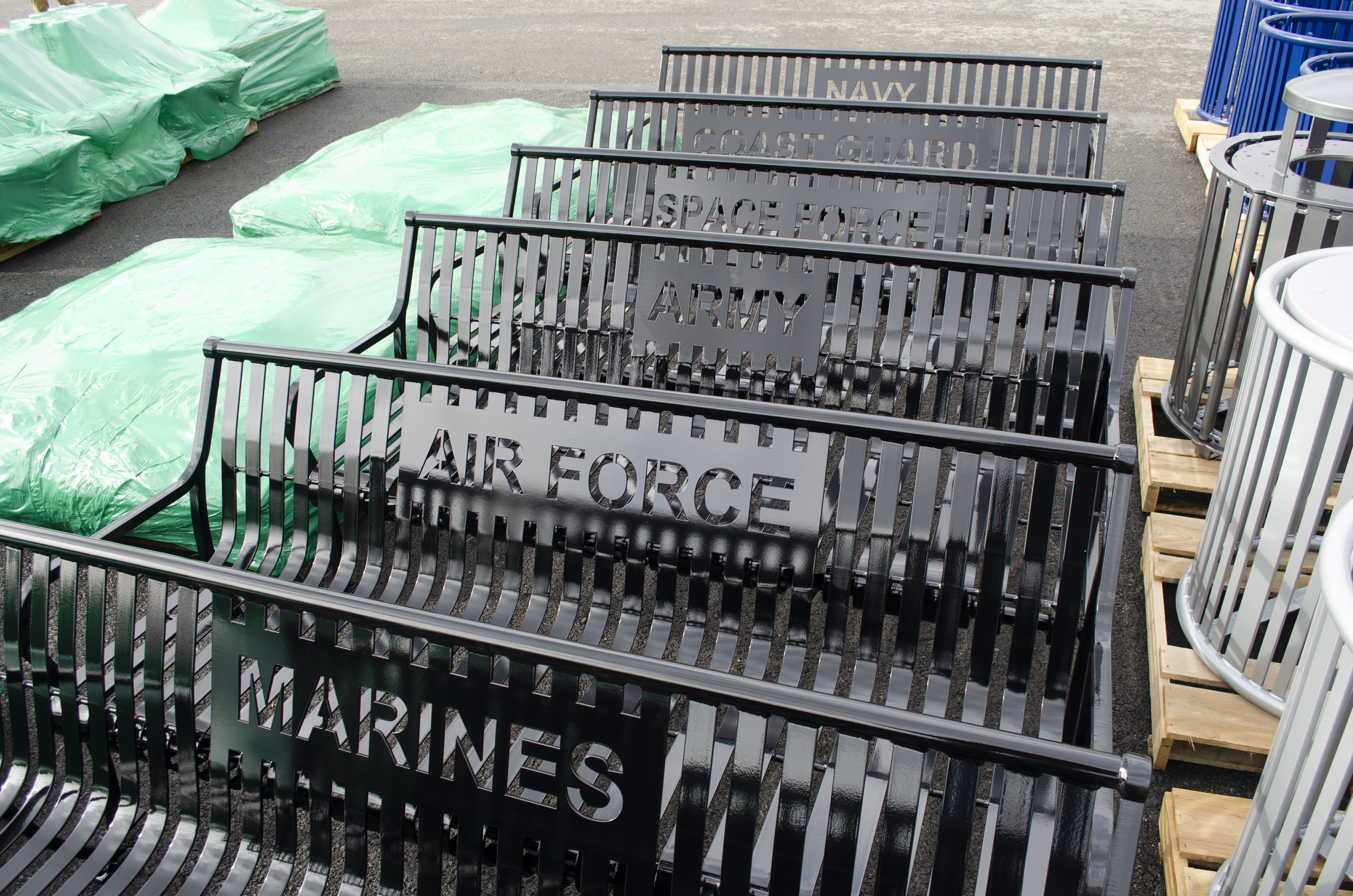 Pullman 6Ft Bench With Back Lasercut Militarynames
