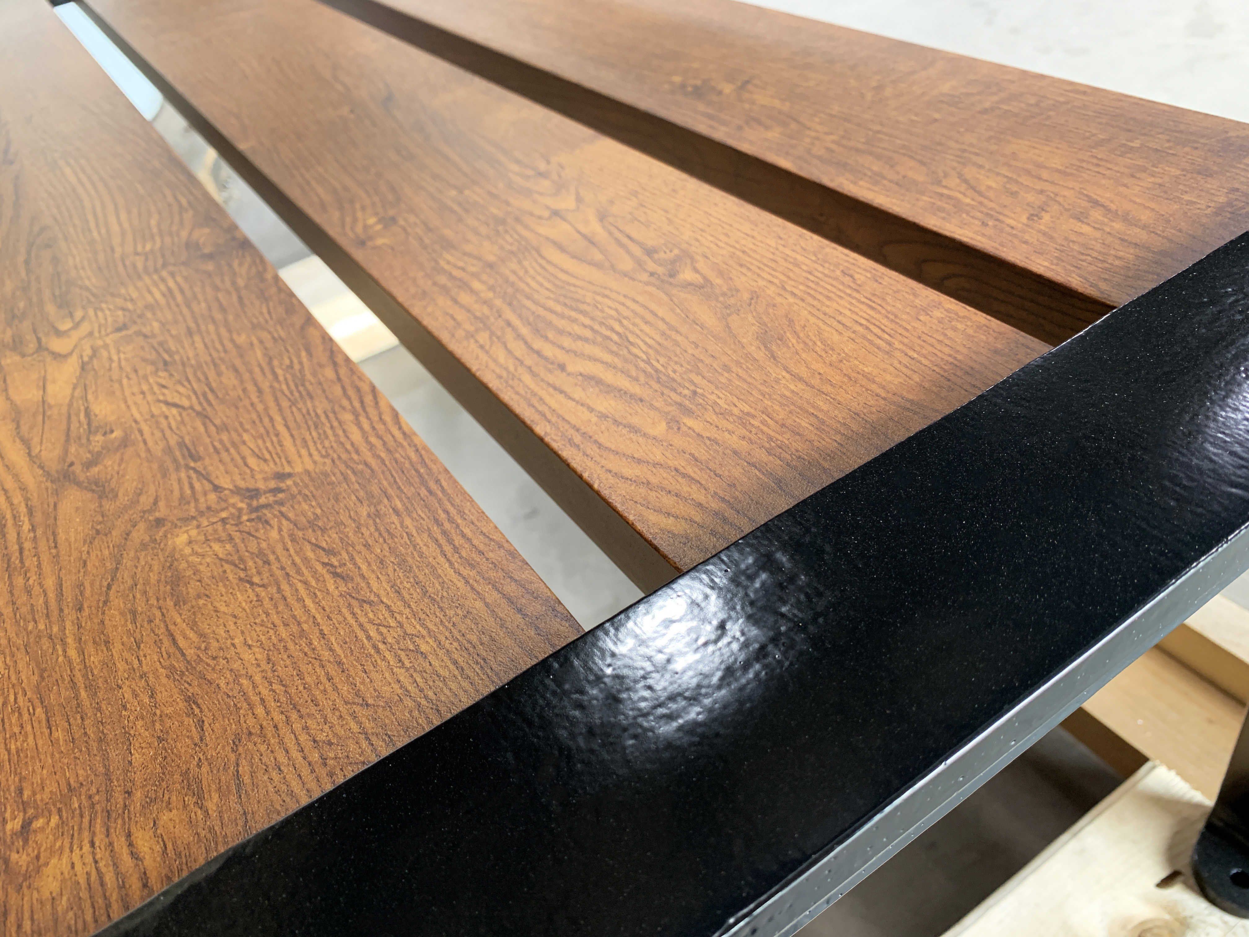 Keyshieldart Wood Grain Aluminum Slats Closeup