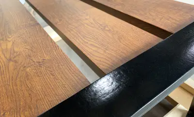 Keyshieldart Wood Grain Aluminum Slats Closeup