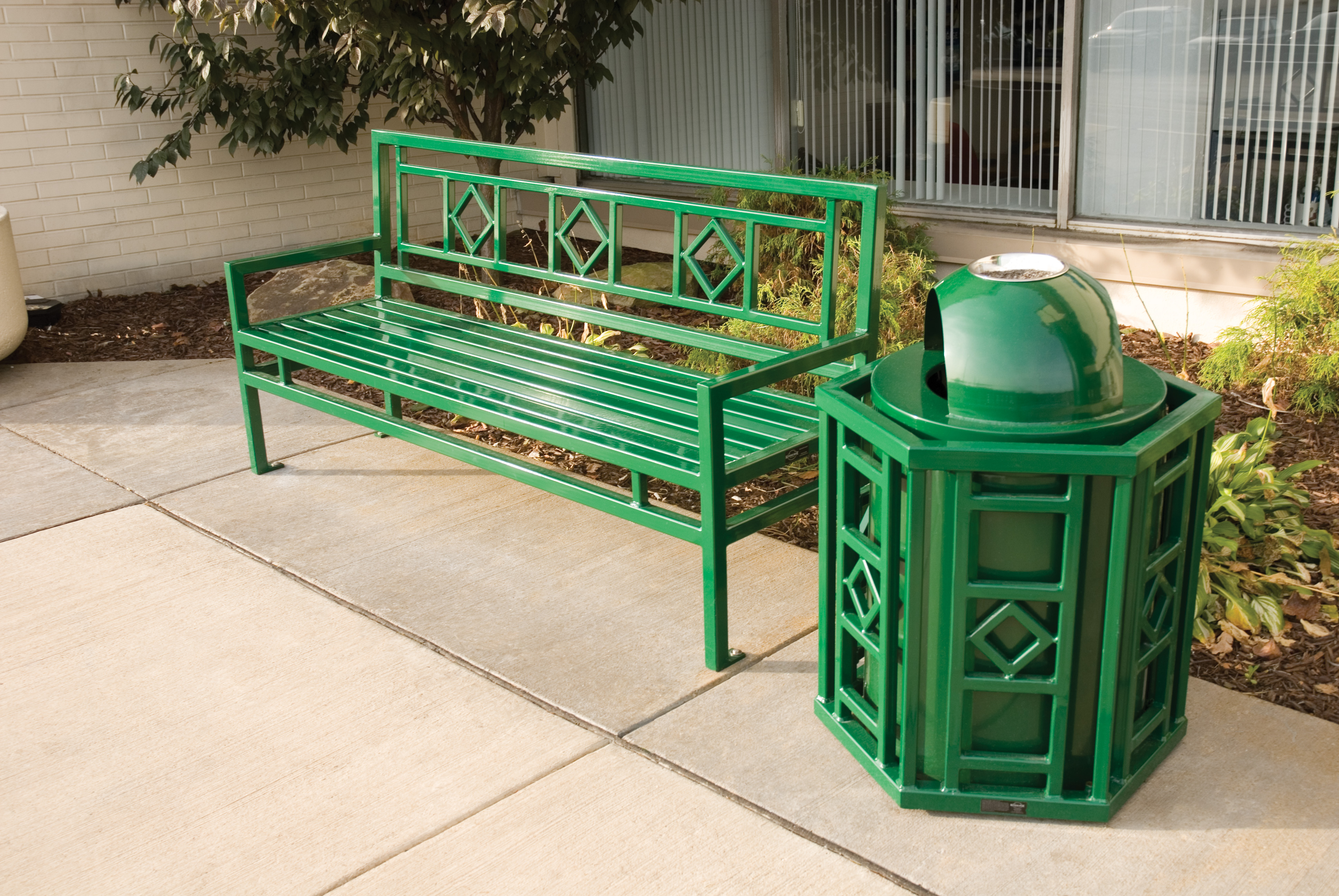 Artisan Bench With Back 6Ft Litter Receptacle 22Gal Evergreen Corporate