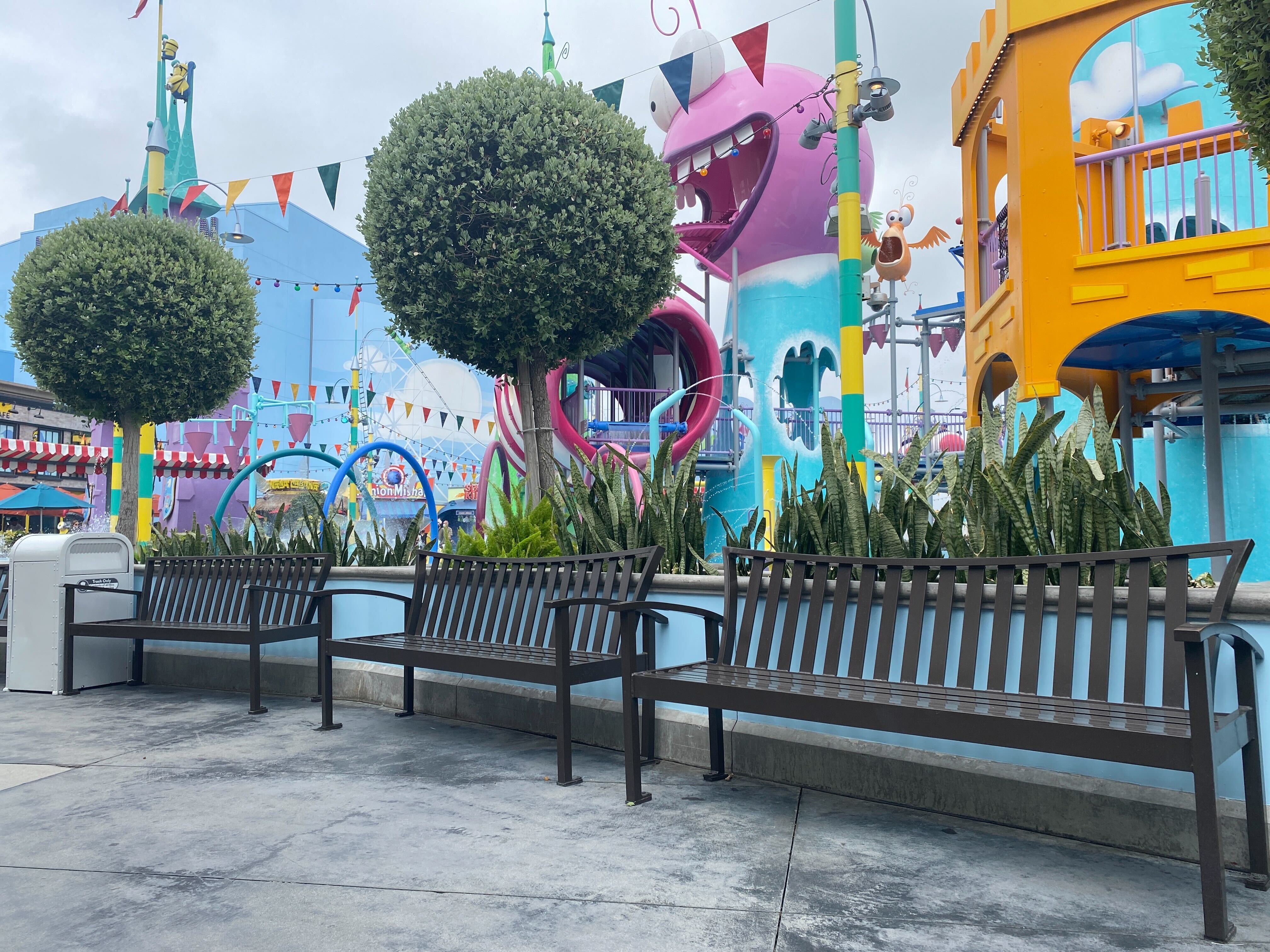 Exeter Bench With Back 6Ft Charcoal Entertainment Amusementpark Universalcityca