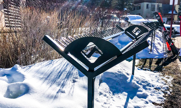 Image 4 Snowboard Rack
