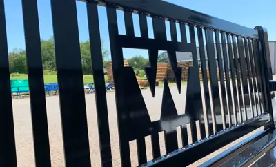Reading Bench With Back Glossblack Lasercut Letter