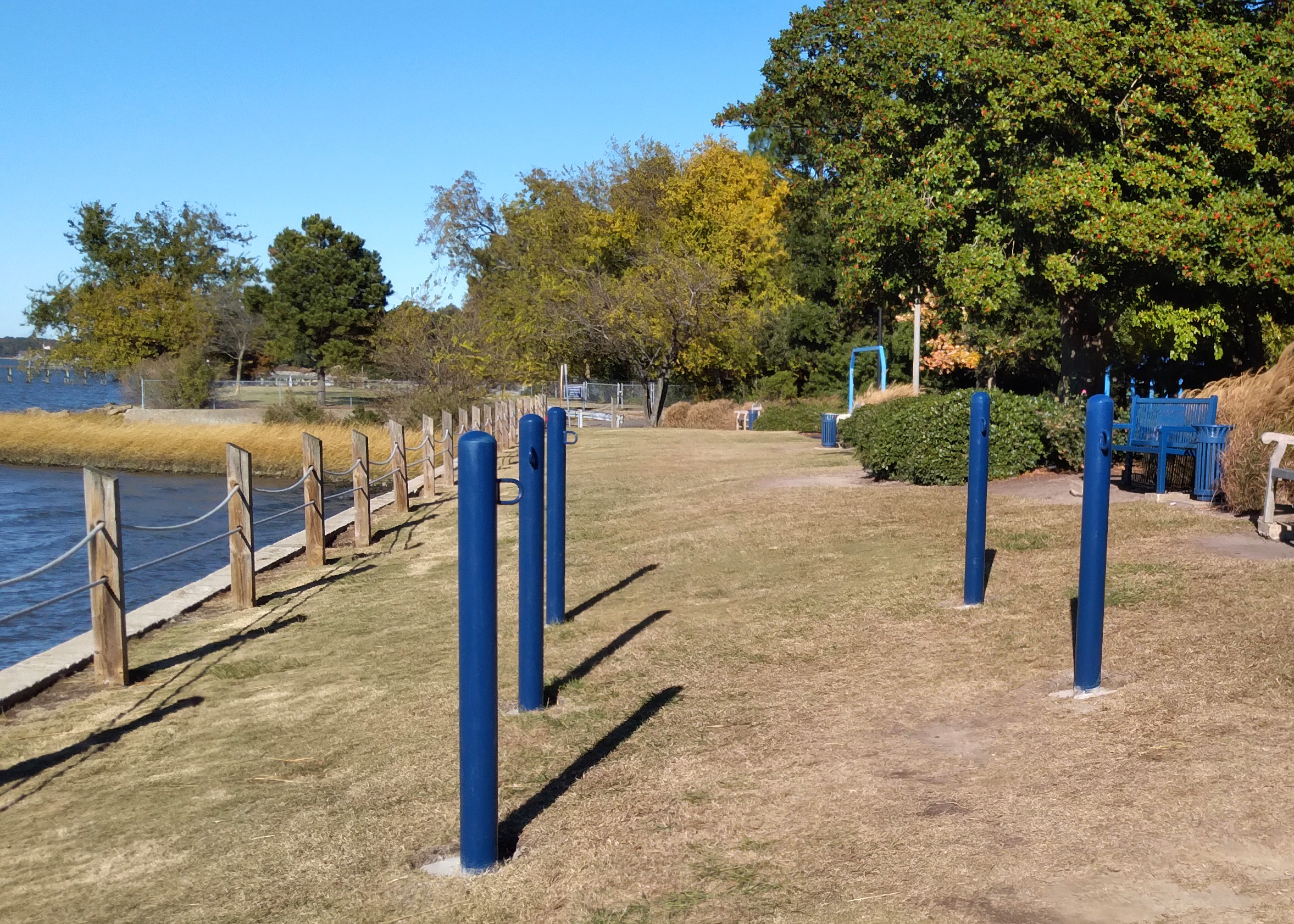 Grove Hammock Bollard 4 Loop Nantucketblue Education University Norfolkva2