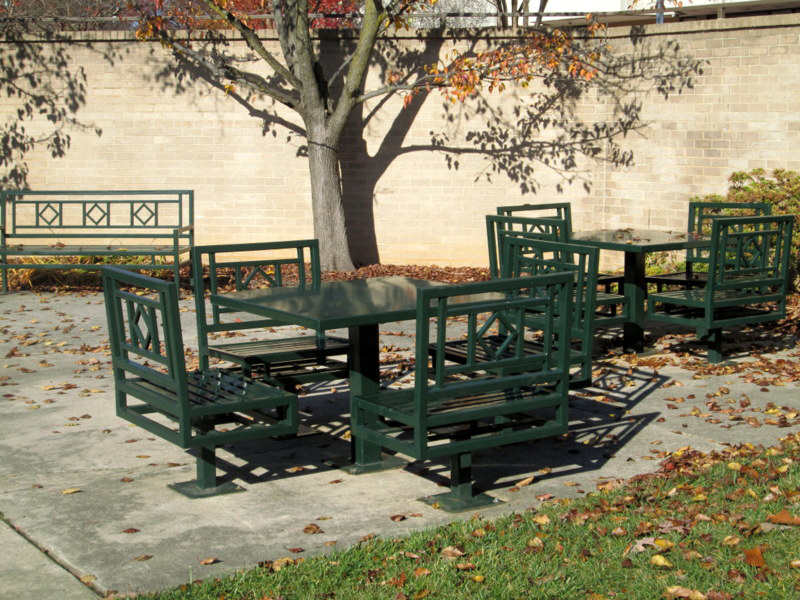 Feature Artisan Table 4 Seat Huntergreen Education