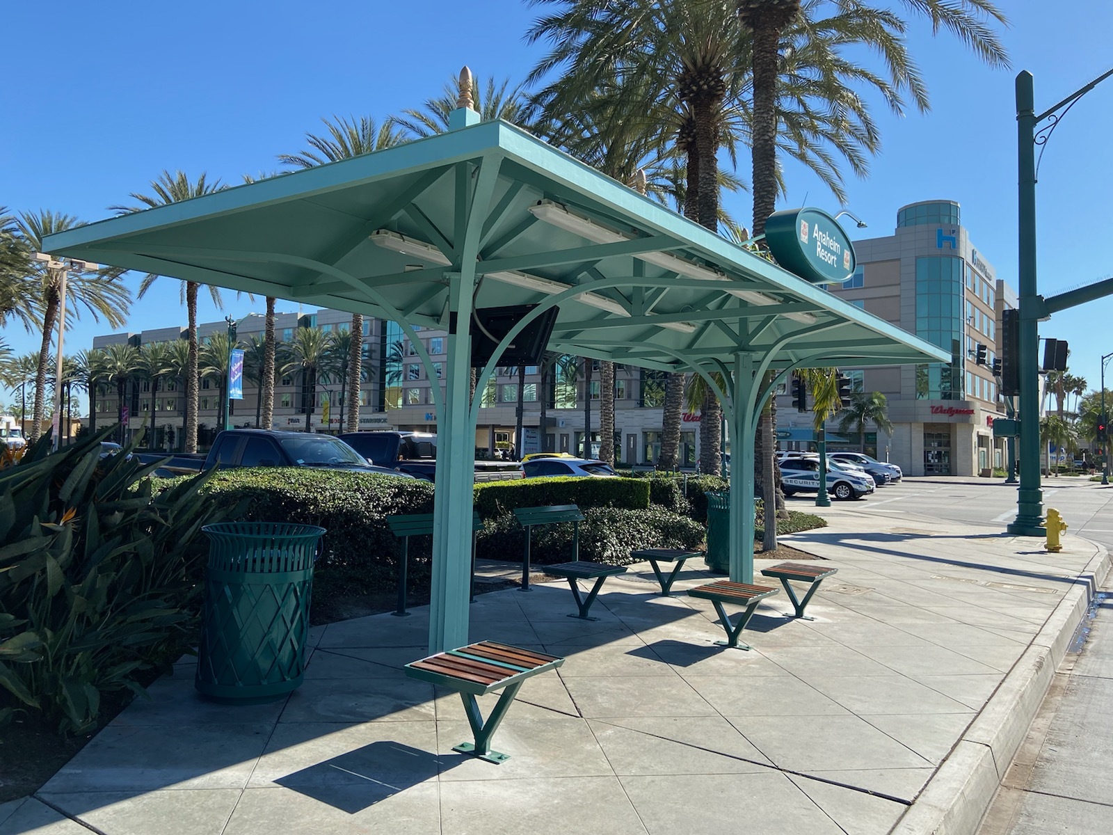 Volant Chair Customgreen Ipe Municipal Busstop Anaheimca (1)