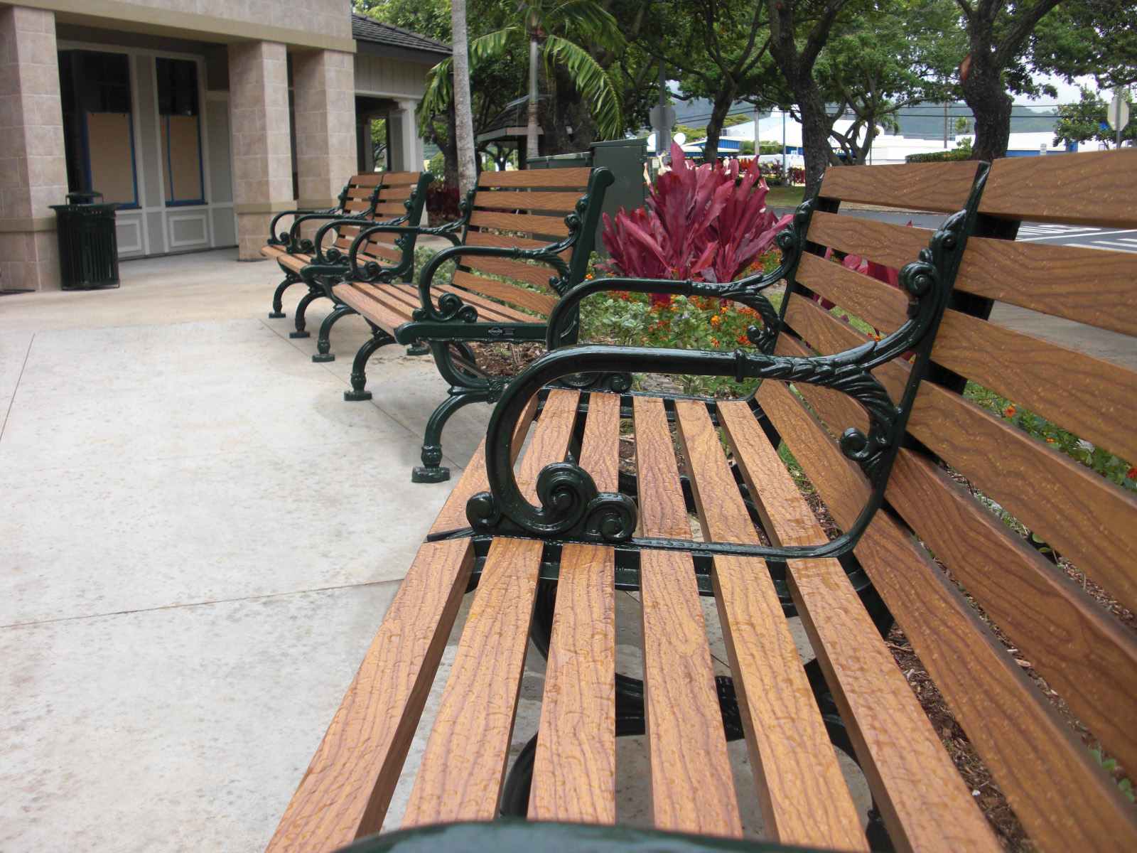 Feature Rosedale Bench With Back 6Ft Huntergreen Woodgrainaluminum Cherryflame Retail Hawaii